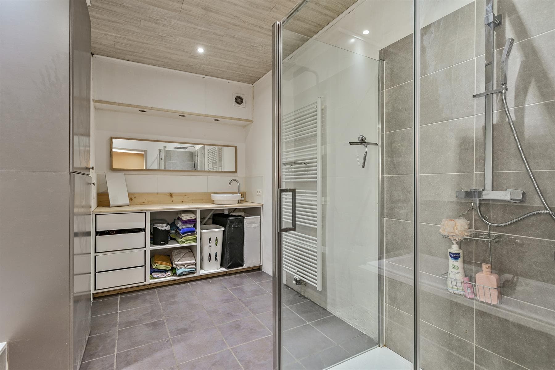 Verassend ruime woning op centrale ligging — foto 11