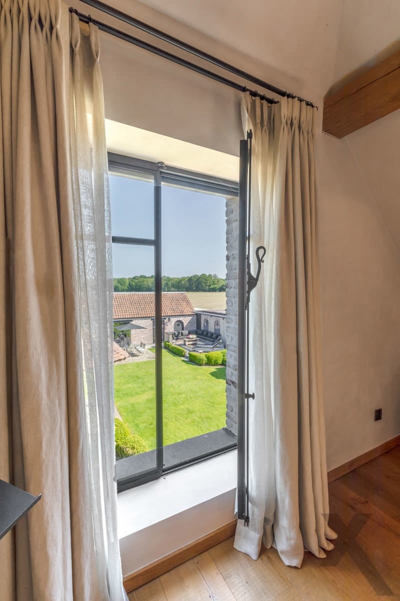 Unieke woning met polyvalent bijgebouw op centrale locatie — foto 30