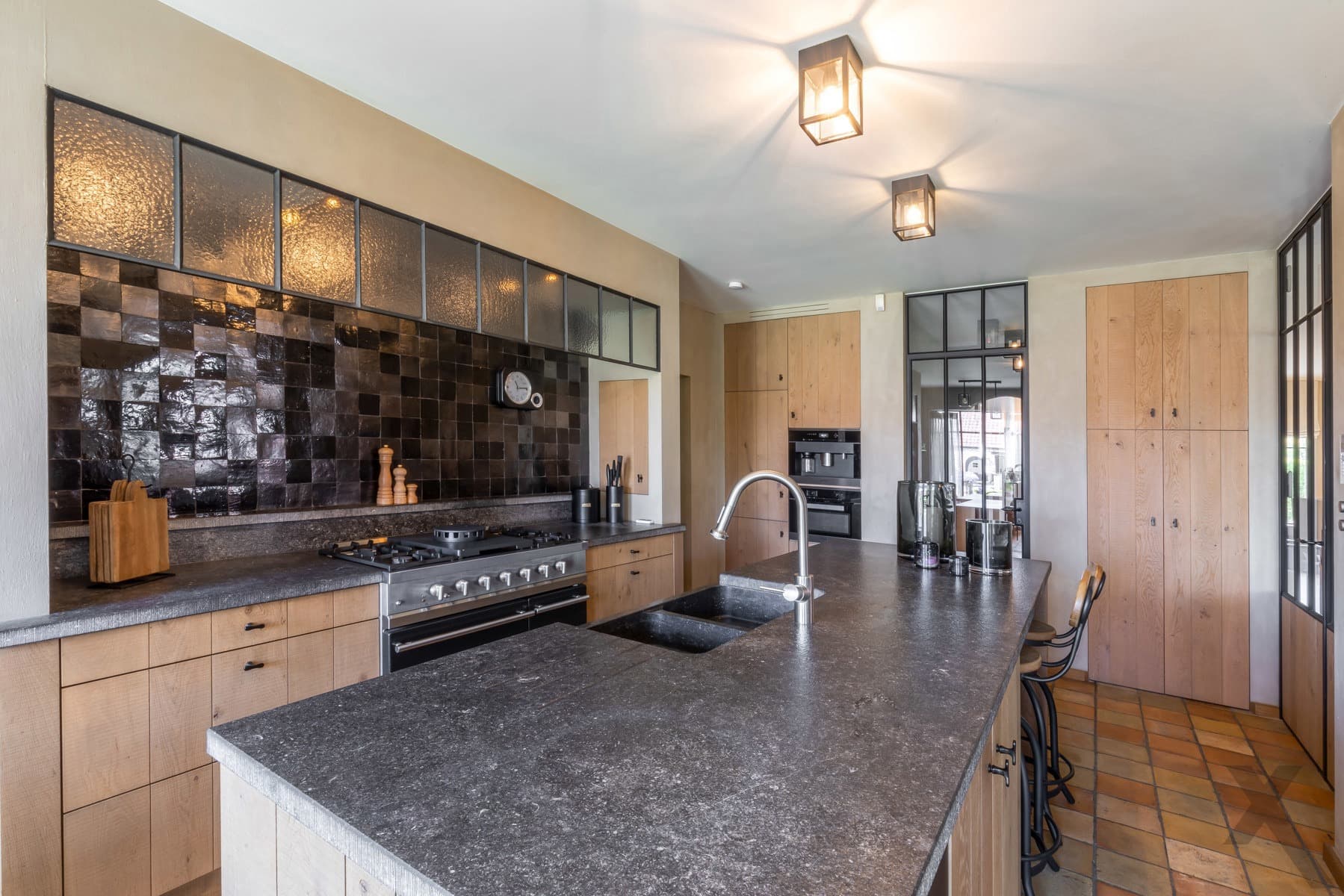 Unieke woning met polyvalent bijgebouw op centrale locatie — foto 11