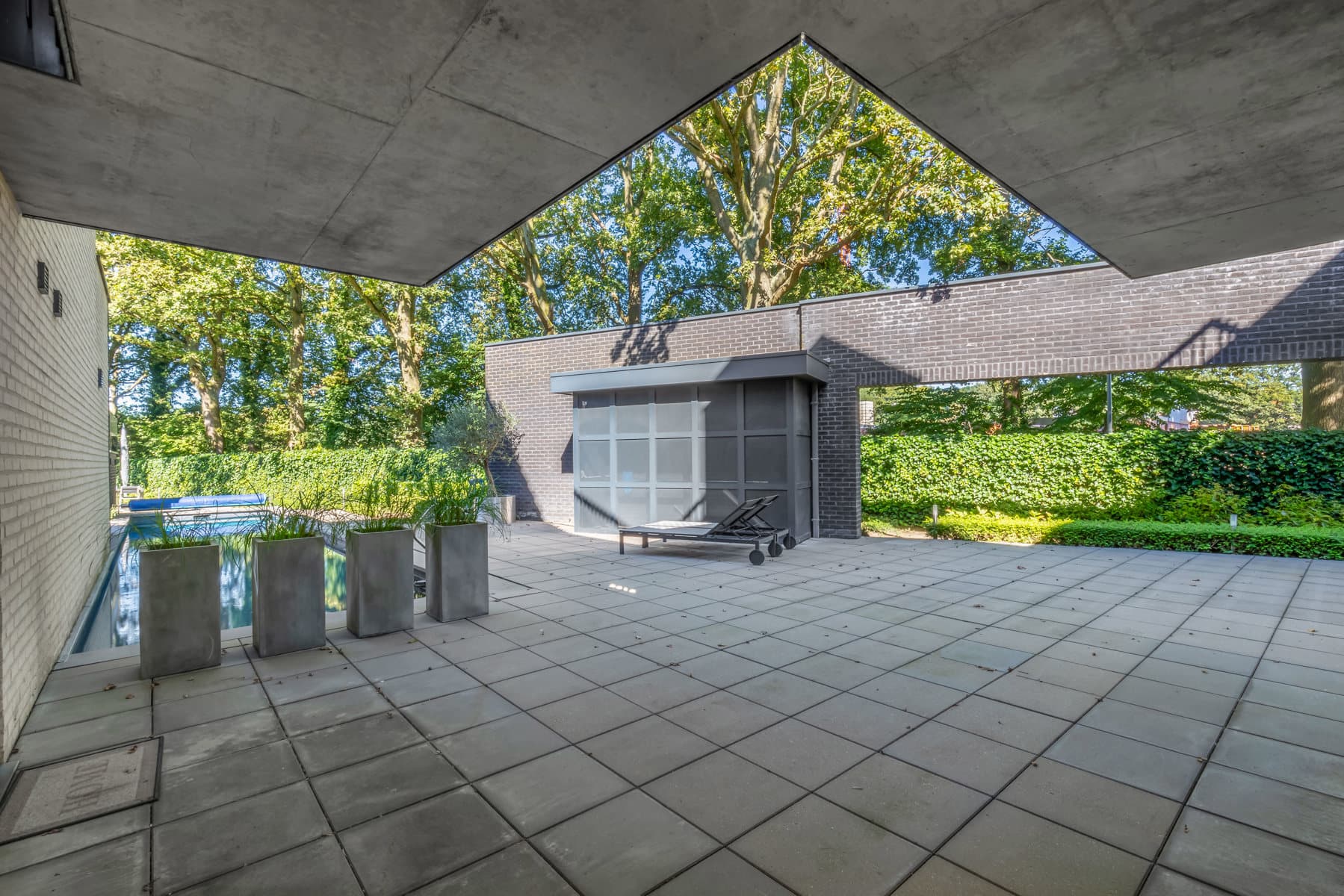 Luxueus appartement met tuin en zwembad in 's Gravenwezel — foto 28