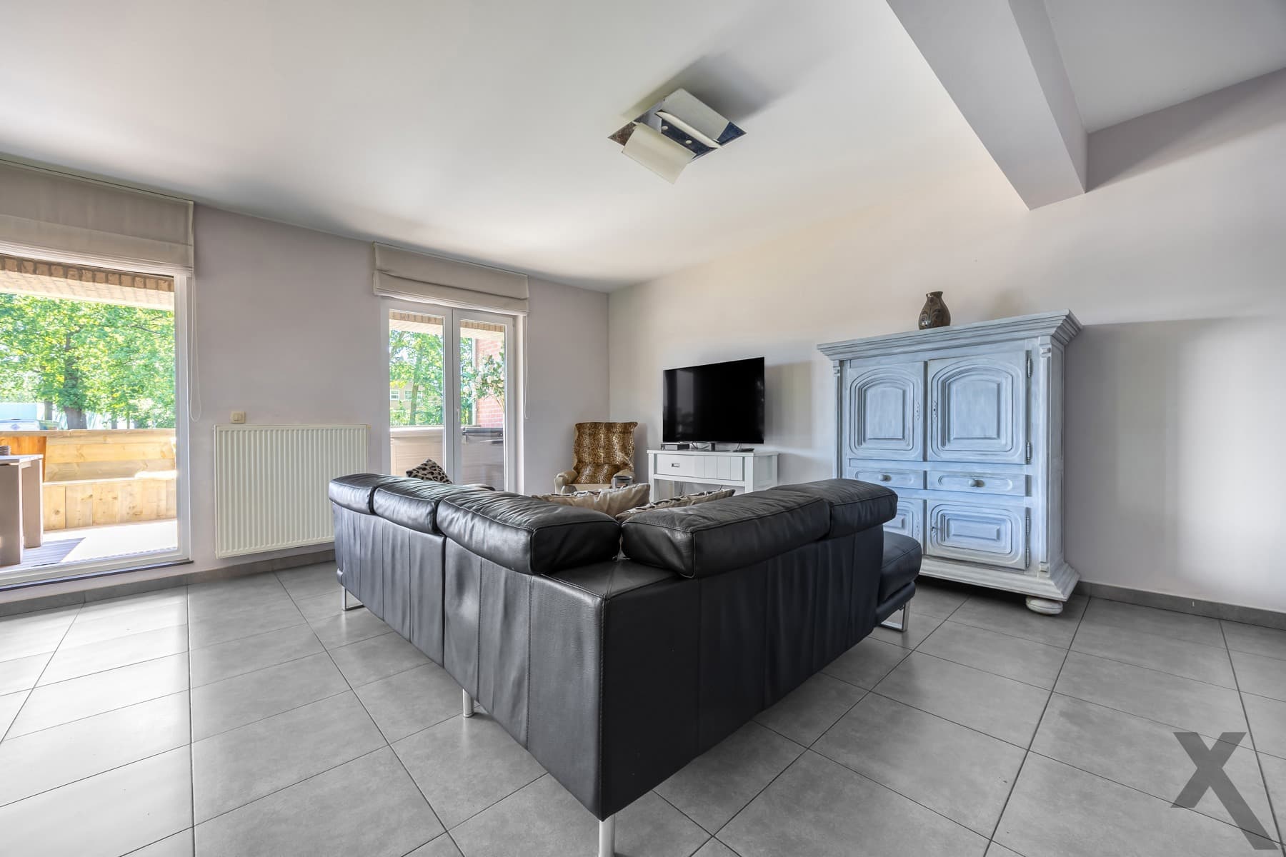 Mooi gelijkvloers hoekappartement met terras en tuintje — foto 6
