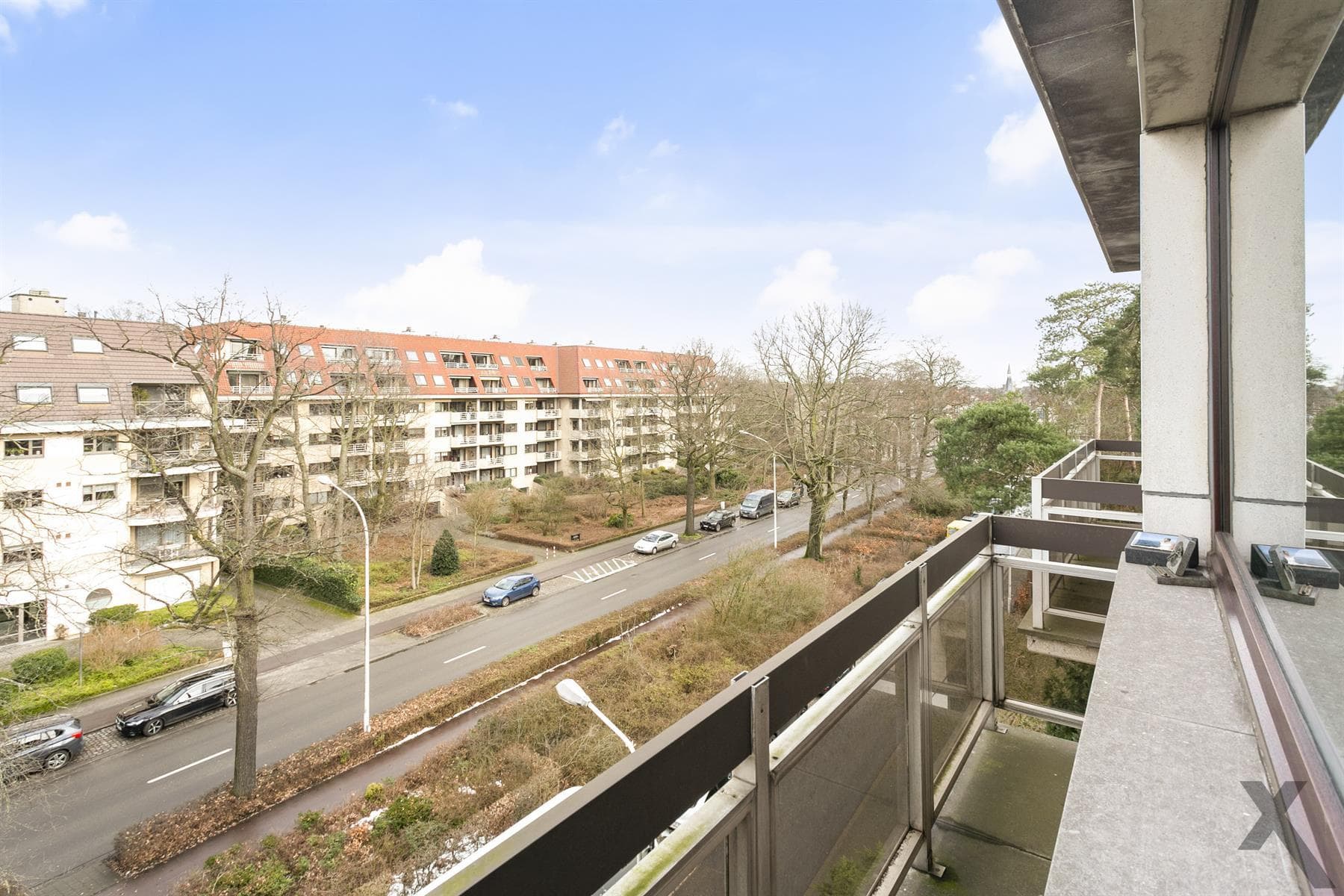 Gerenoveerd lichtrijk appartement op het 4e verdiep. — foto 15