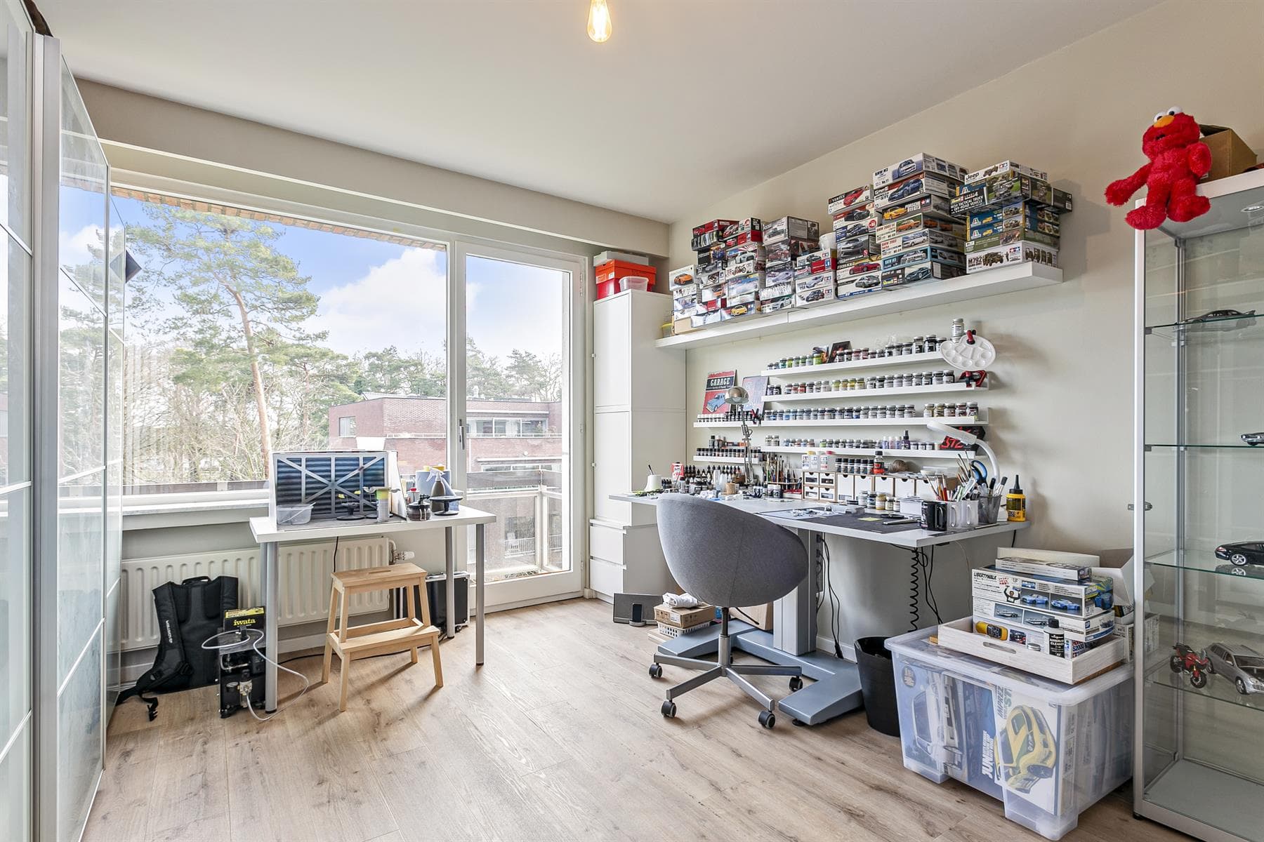 Lichtrijk, centraal en volledig gerenoveerd appartement op de 3e verdieping — foto 11