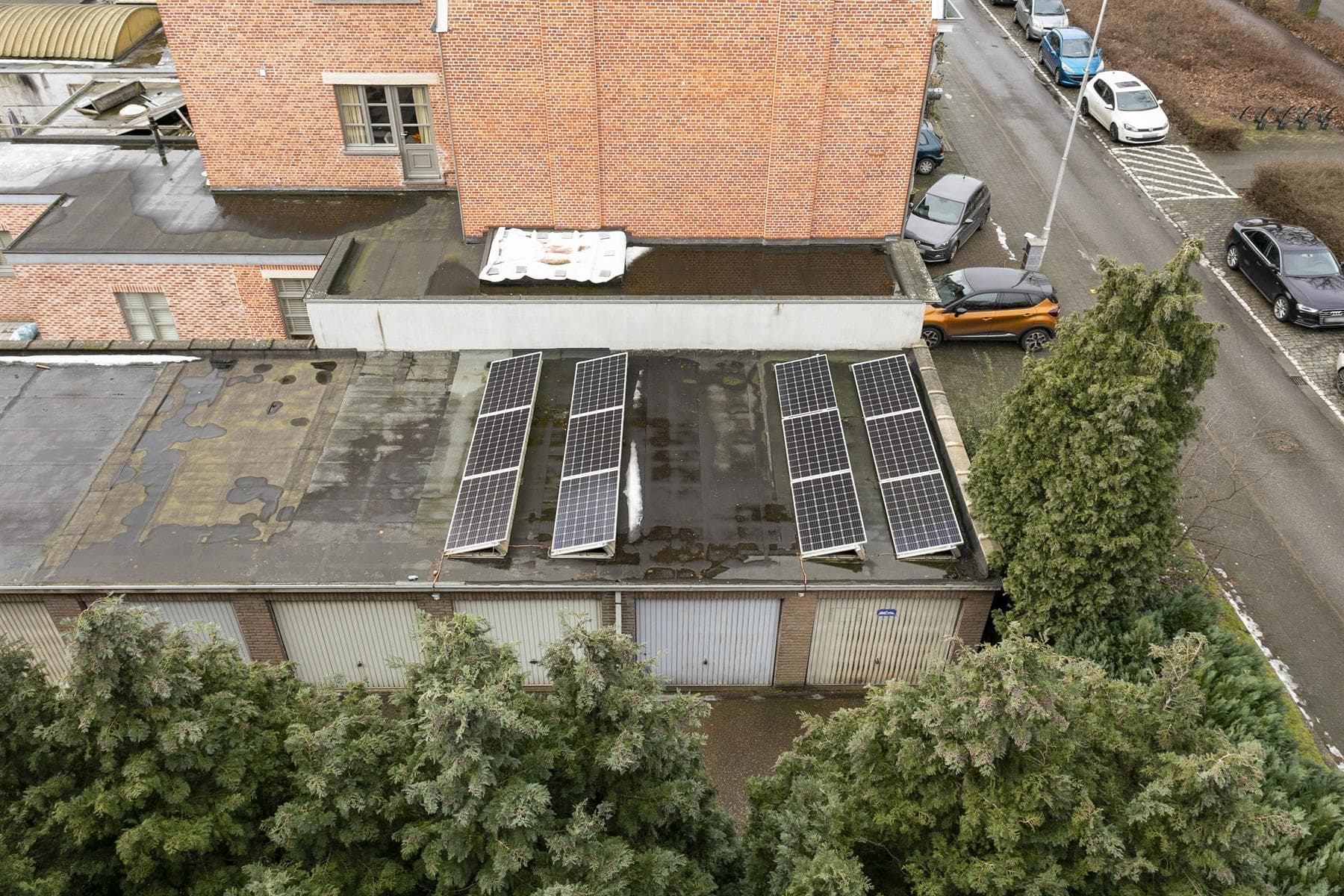 Lichtrijk, centraal en volledig gerenoveerd appartement op de 3e verdieping — foto 16