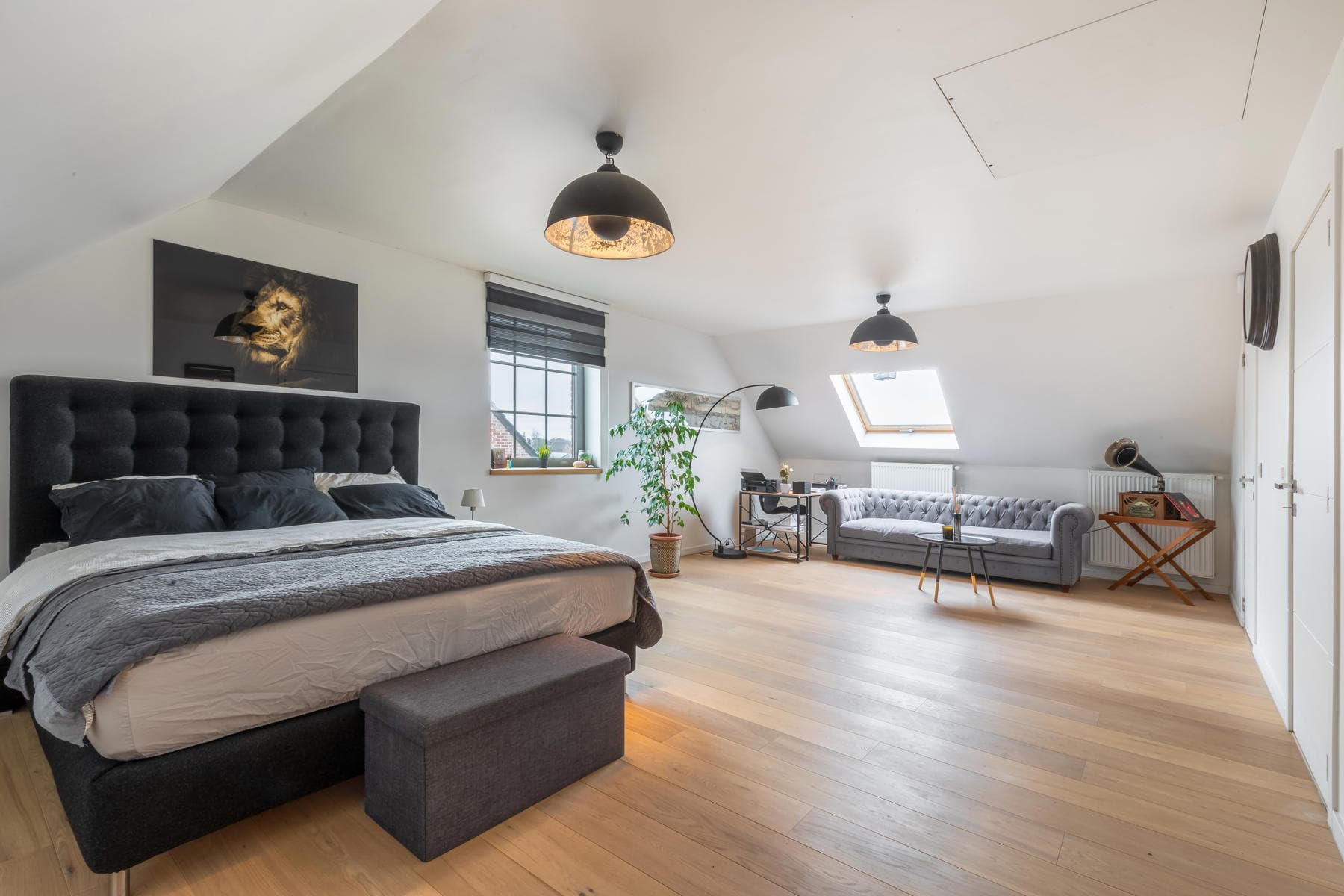 Instapklare ruime woning met 4 ruime slpk. en 2bk. — foto 7