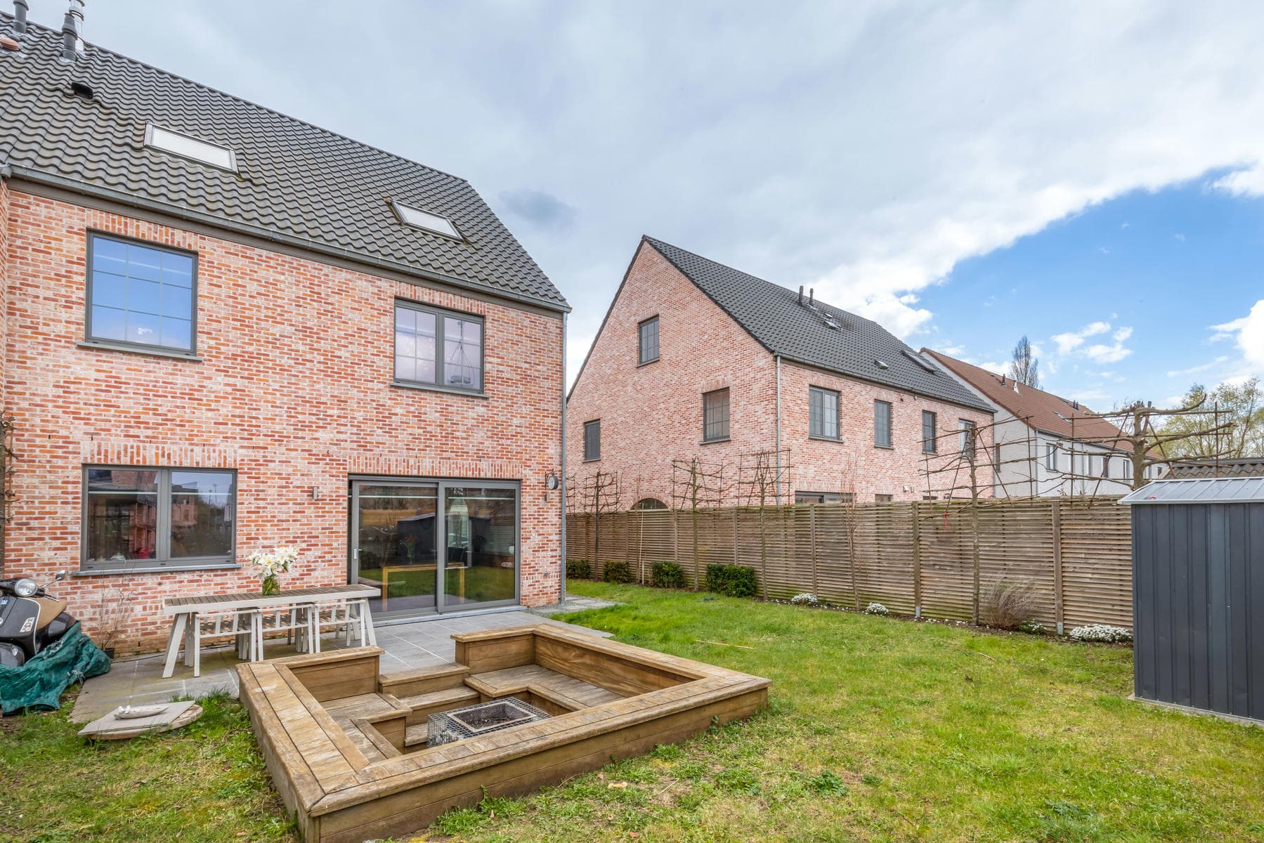Instapklare ruime woning met 4 ruime slpk. en 2bk. — foto 19