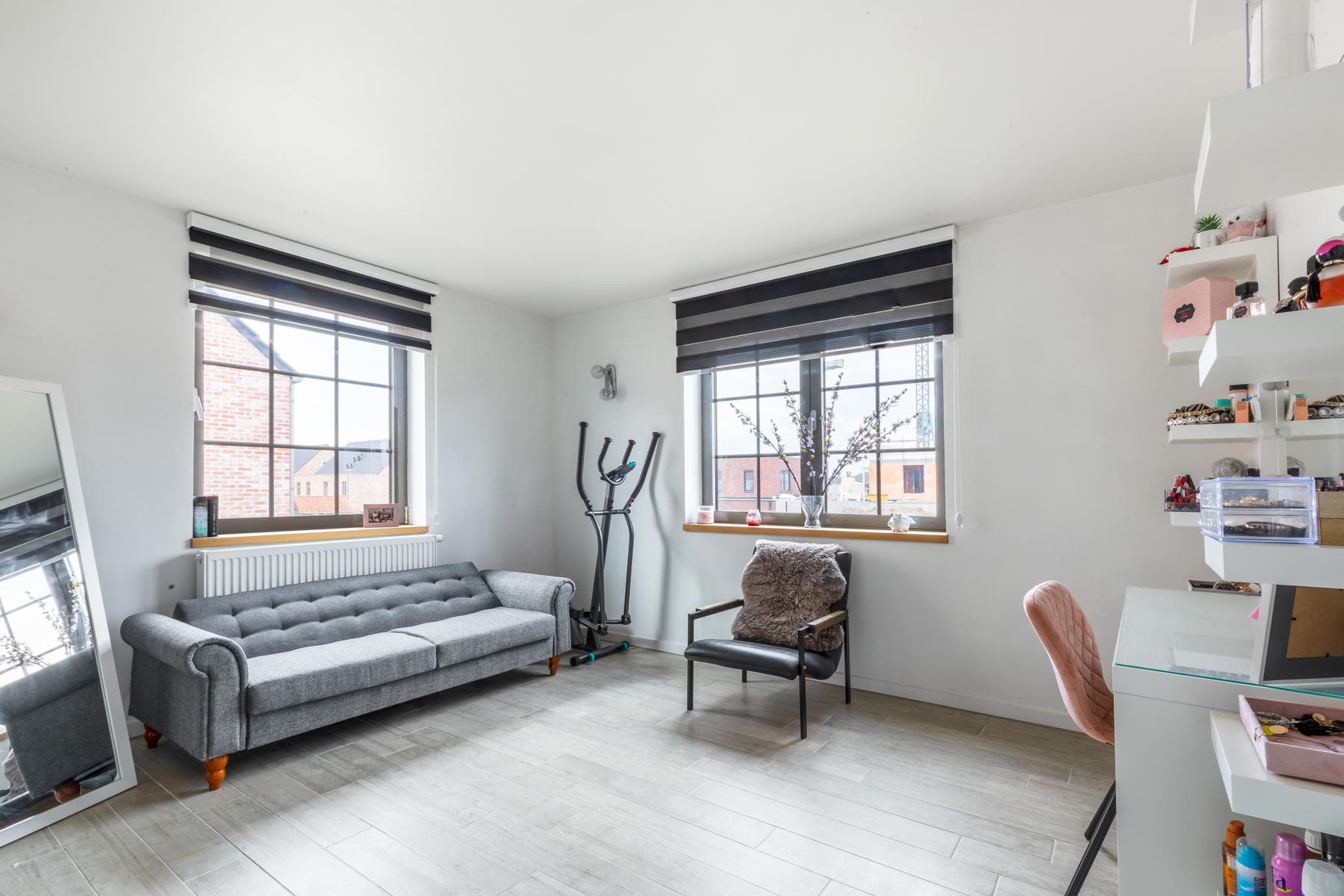 Instapklare ruime woning met 4 ruime slpk. en 2bk. — foto 14
