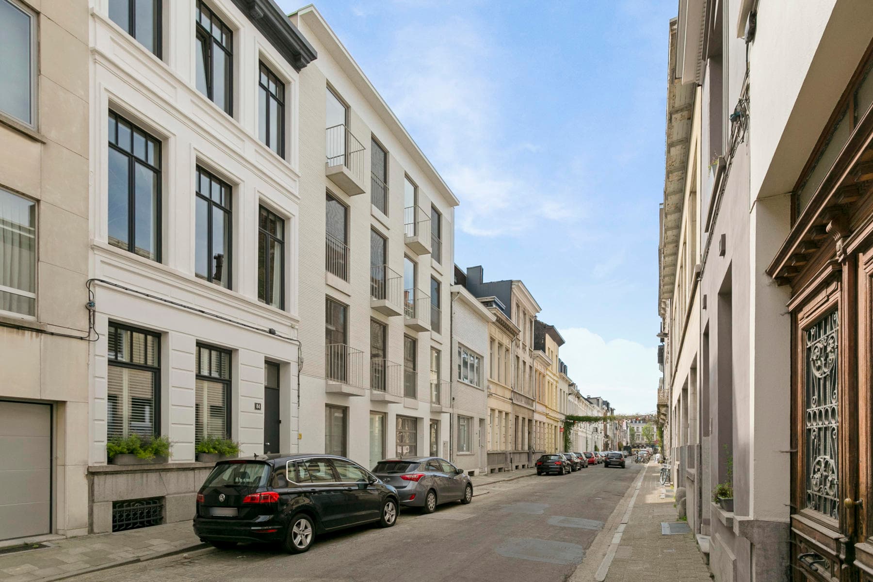 Nieuwbouwappartement op de derde verdieping met zonnig terras — foto 2