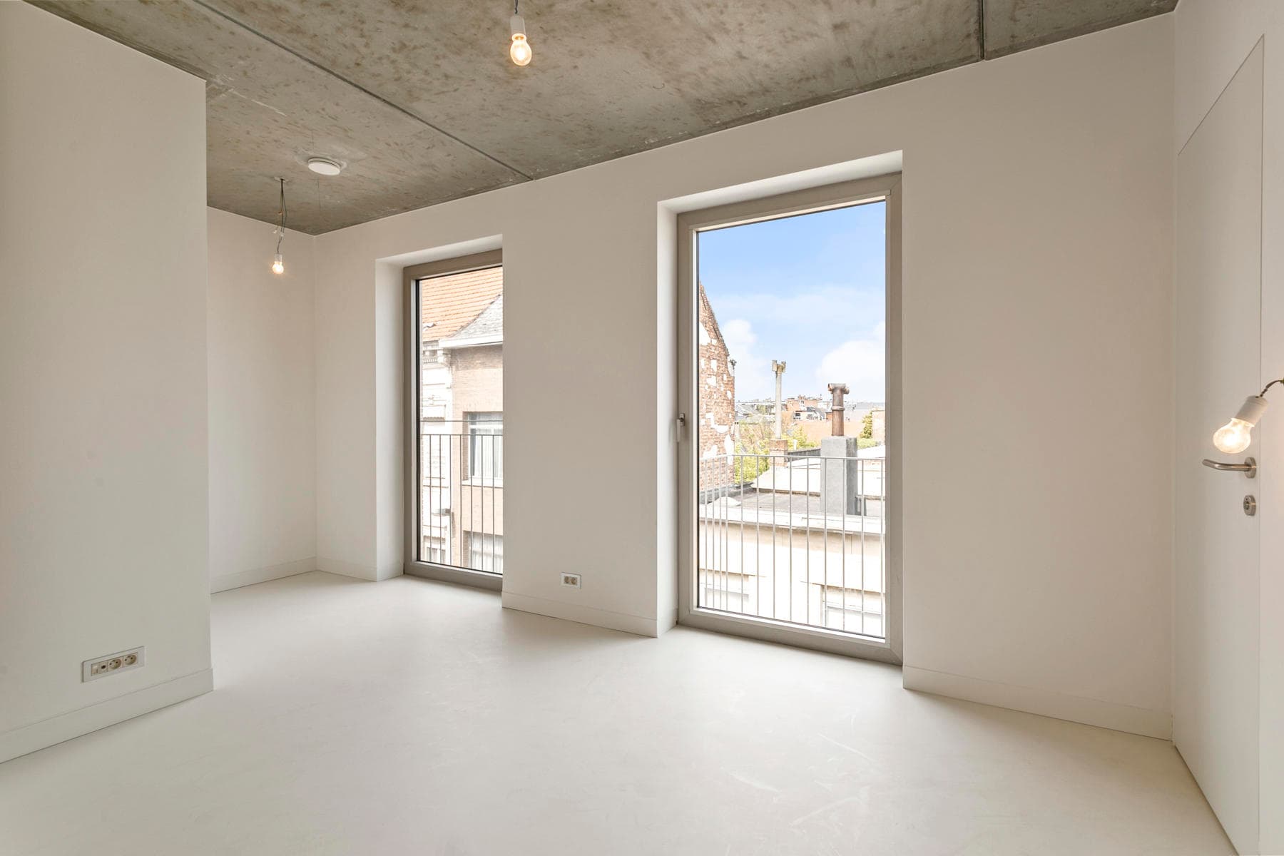 Nieuwbouwappartement op de derde verdieping met zonnig terras — foto 14