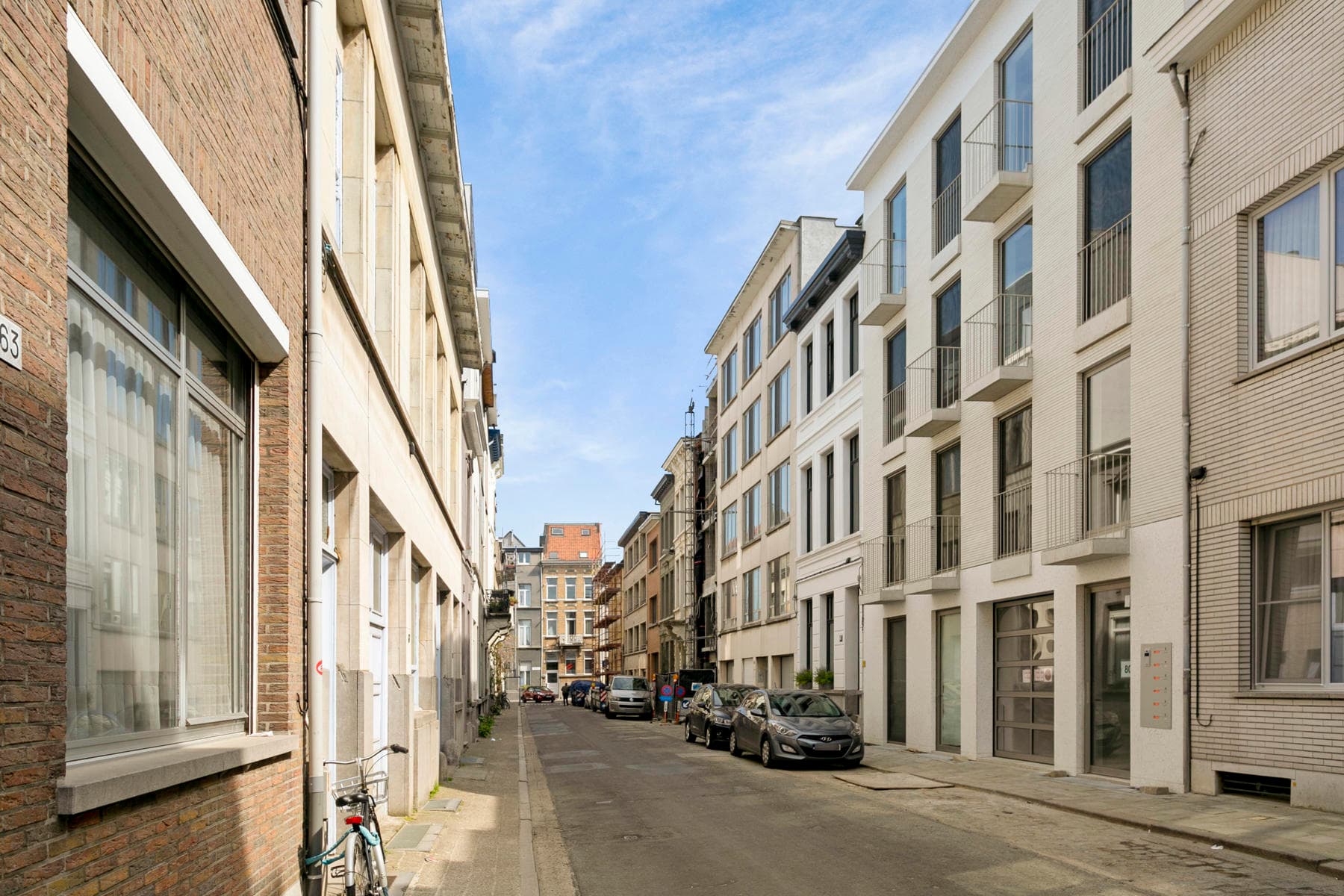Nieuwbouwappartement op de derde verdieping met zonnig terras — foto 3