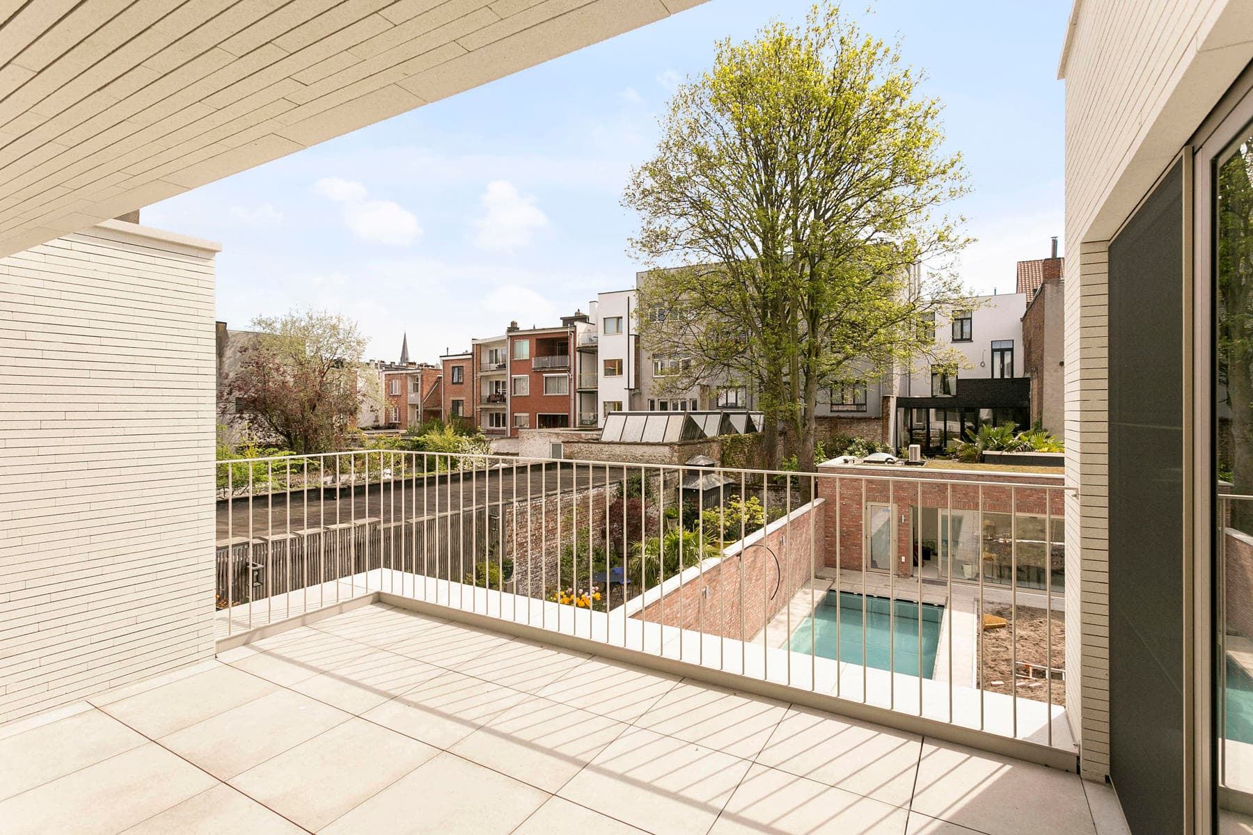 Zeer ruim nieuwbouwappartement met 3 slaapkamers — foto 1