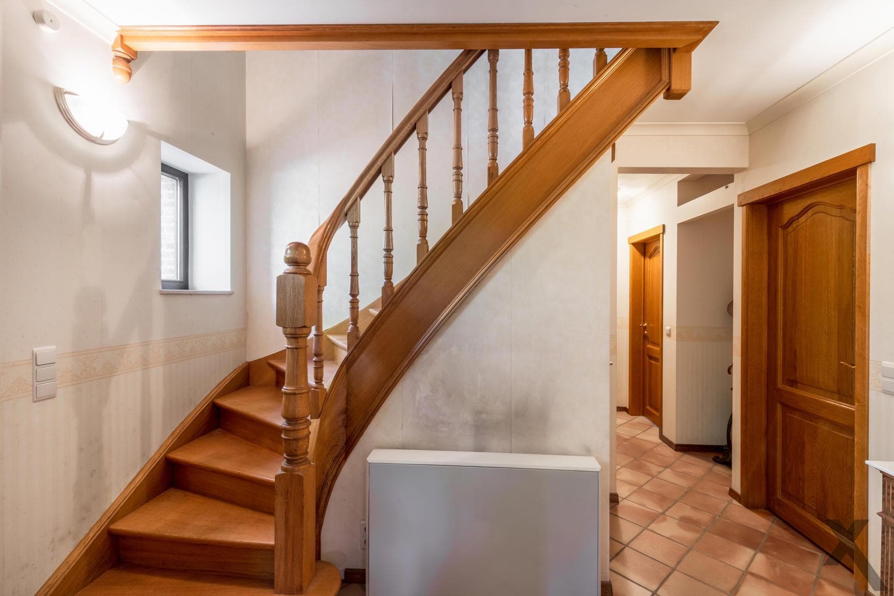 Ruime woning op een perceel van 3.250 m2 in een doodlopende straat. — foto 5