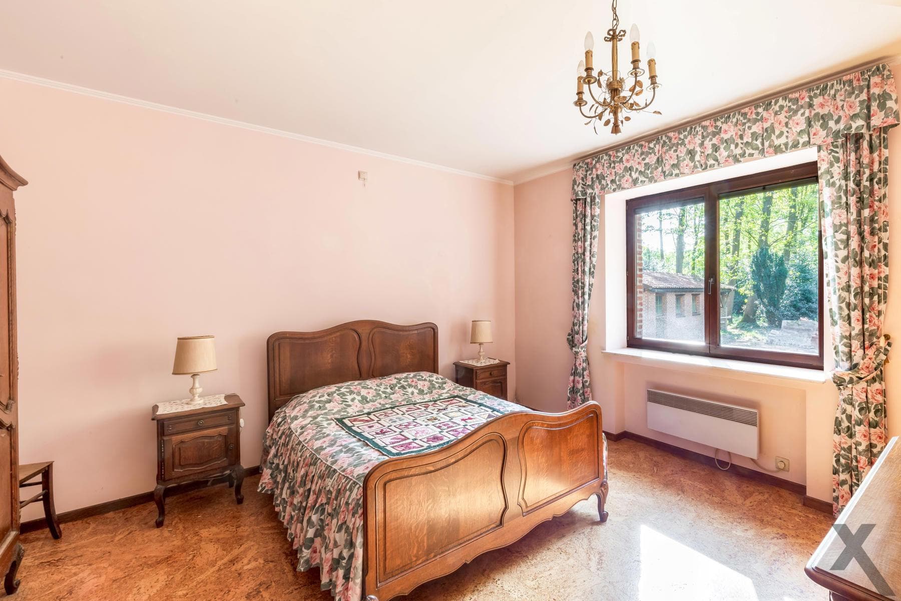 Ruime woning op een perceel van 3.250 m2 in een doodlopende straat. — foto 10