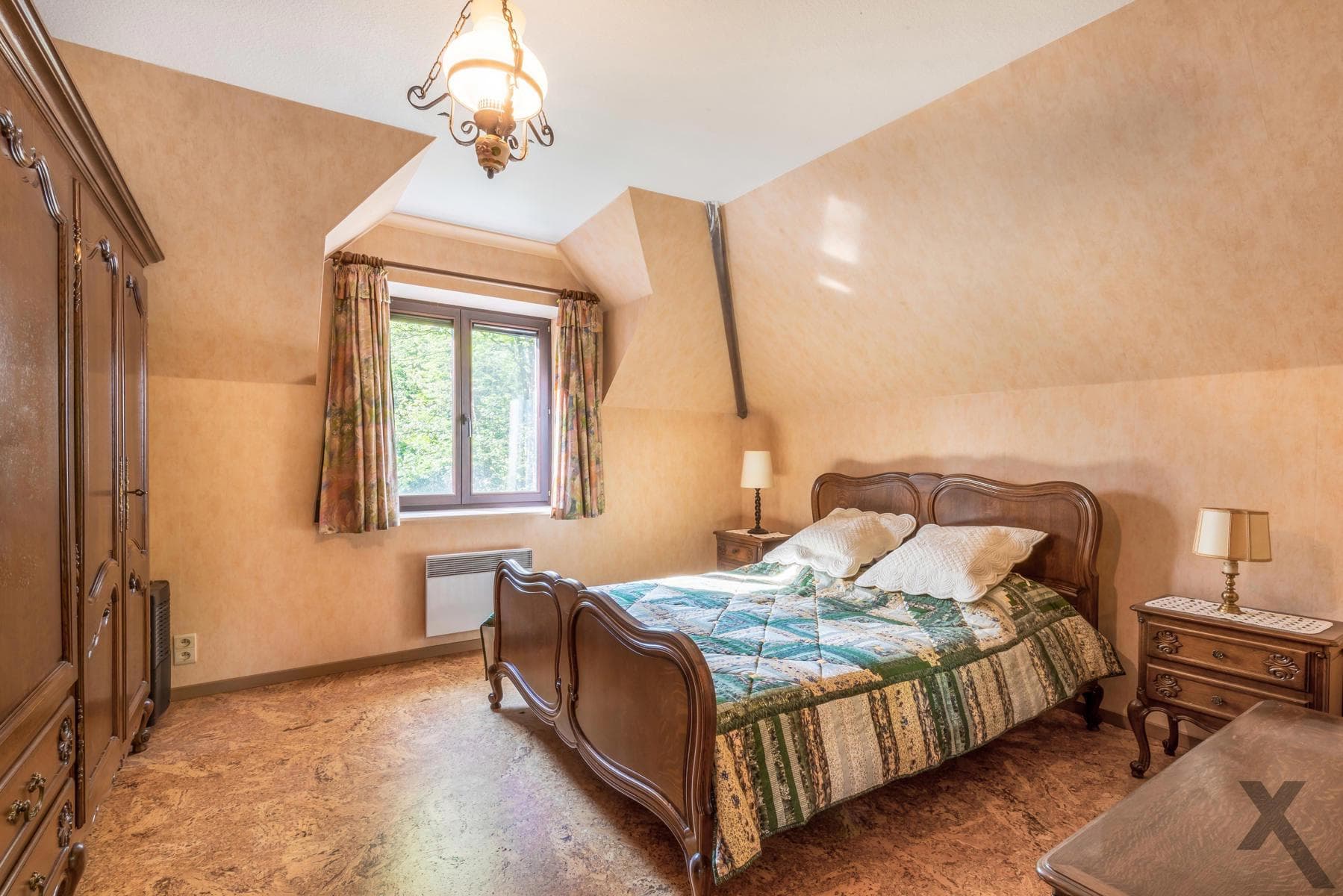 Ruime woning op een perceel van 3.250 m2 in een doodlopende straat. — foto 11