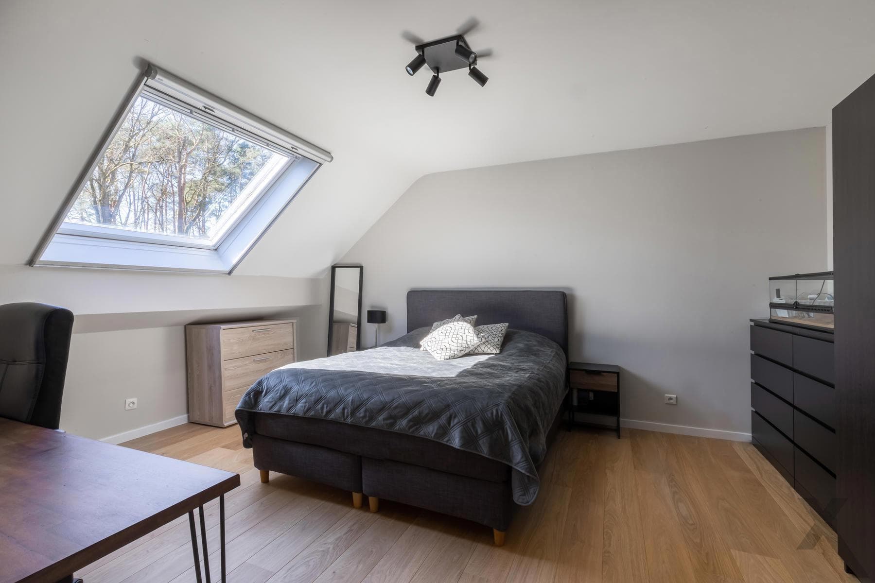 Mooi gerenoveerde villa met zeer gunstig EPC (A) te Zoersel — foto 25