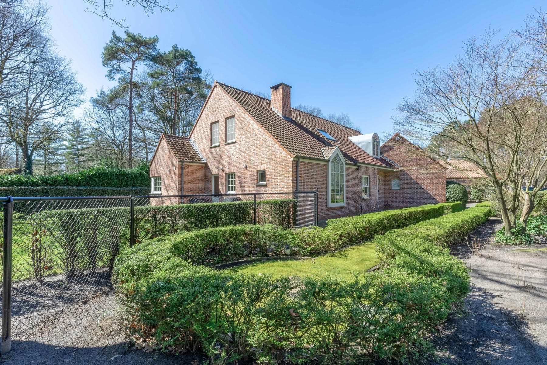 Mooi gerenoveerde villa met zeer gunstig EPC (A) te Zoersel — foto 30