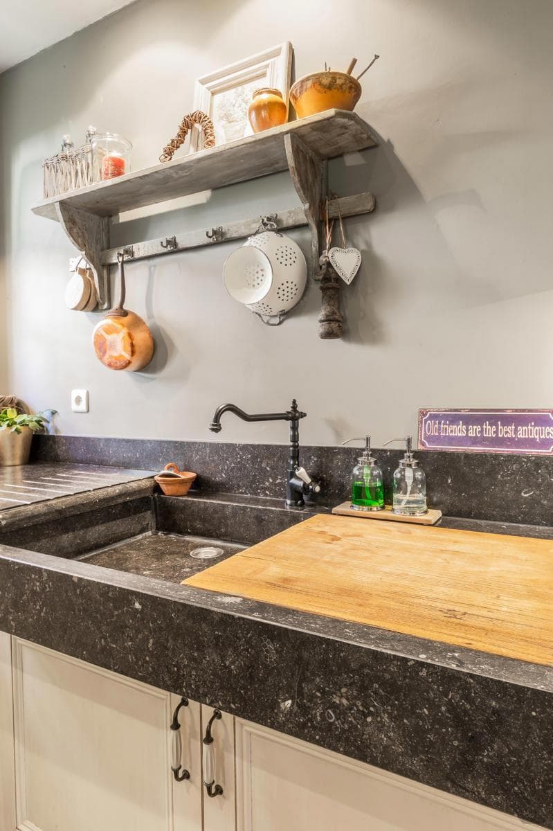 Karaktervolle rieten kap woning met aanbouw op 4.334 m² (ZW) — foto 11