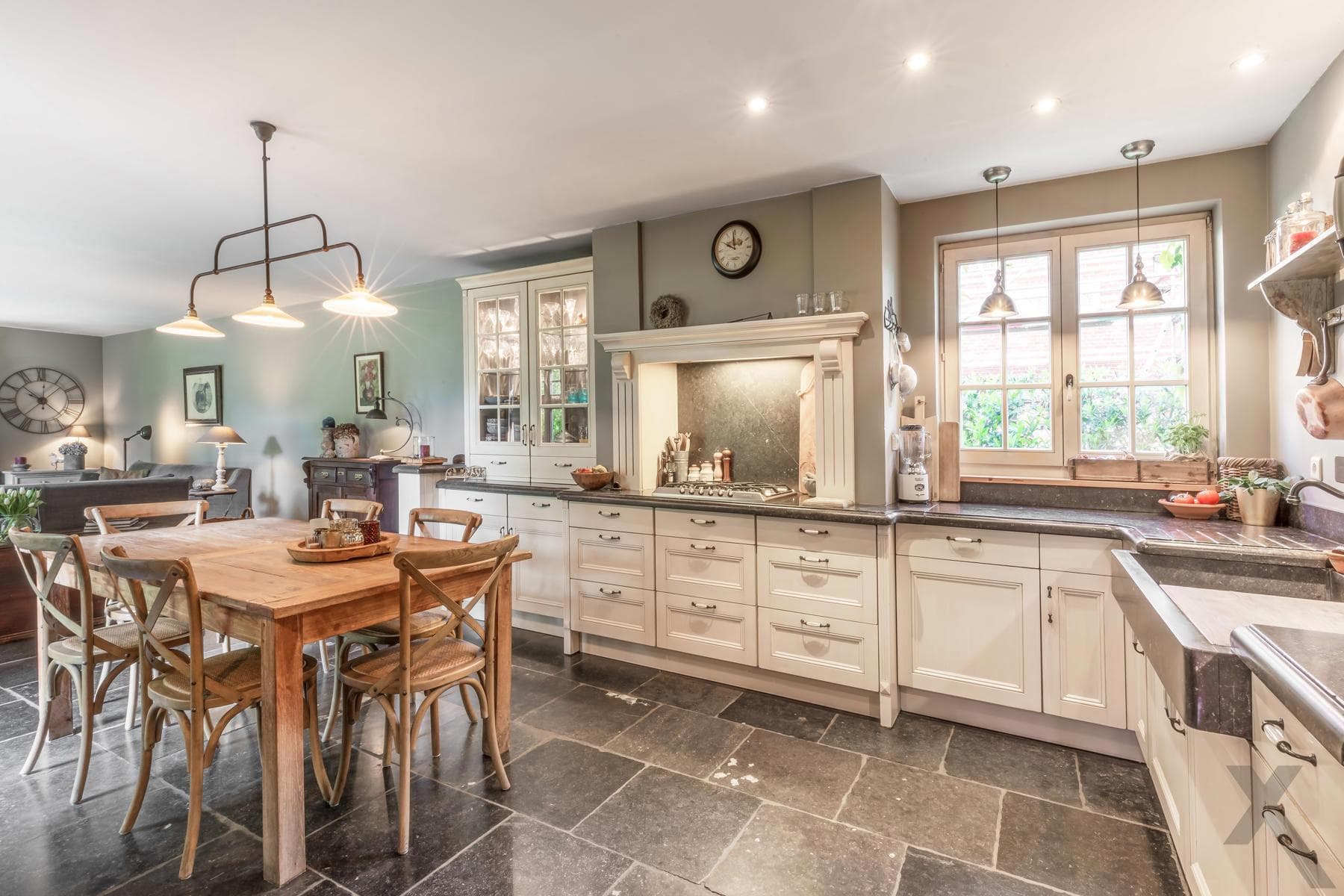 Karaktervolle rieten kap woning met aanbouw op 4.334 m² (ZW) — foto 10