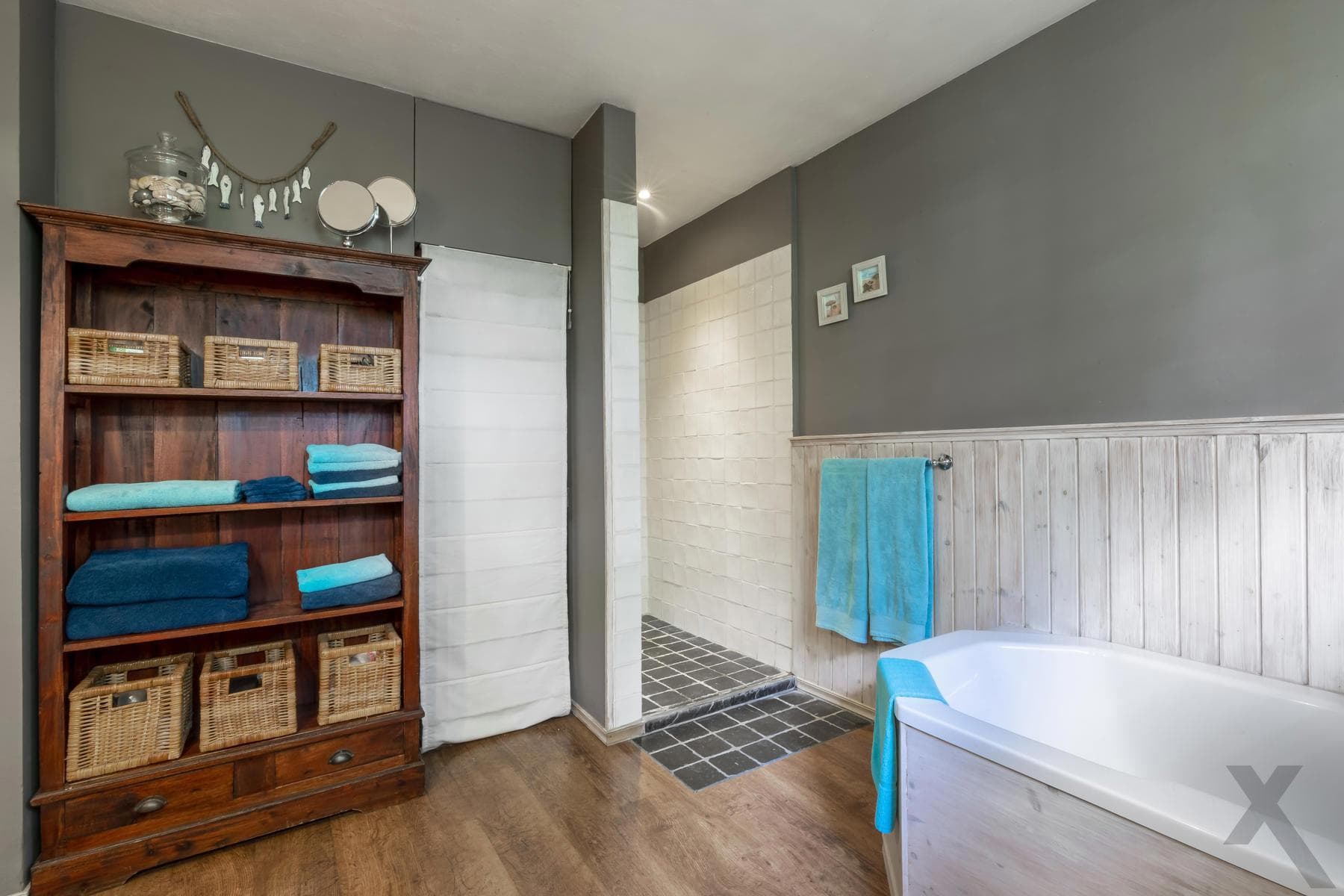 Karaktervolle rieten kap woning met aanbouw op 4.334 m² (ZW) — foto 26