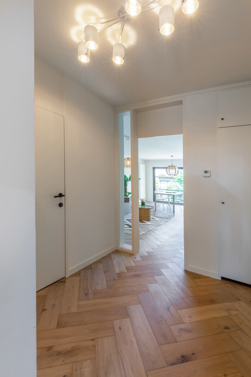 Ruim en trendy gerenoveerd appt in wijk Buizegem te Edegem — foto 2