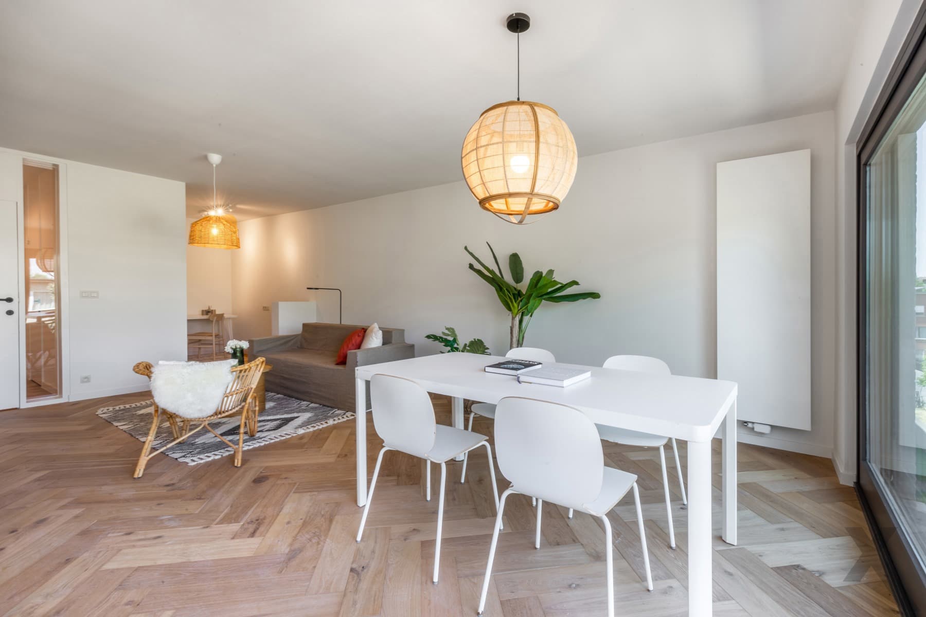 Ruim en trendy gerenoveerd appt in wijk Buizegem te Edegem — foto 4