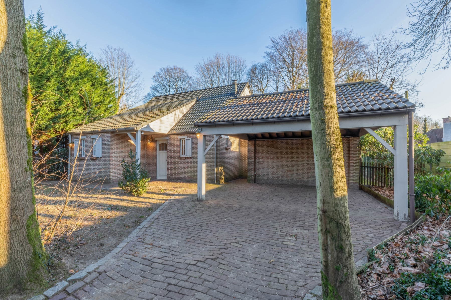 Woning op toplocatie te Wijnegem (grens Schilde) — foto 1