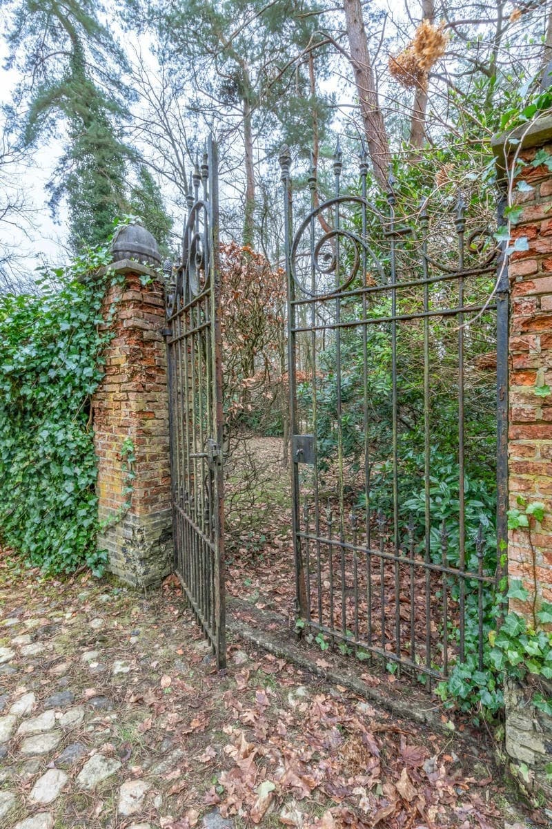 Uiterst charmant renovatieproject op 2.132 m² (ZW) — foto 33