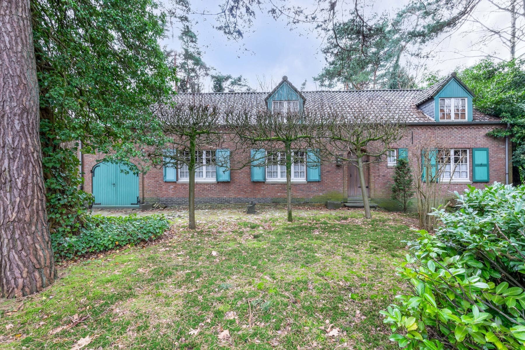 Uiterst charmant renovatieproject op 2.132 m² (ZW) — foto 40