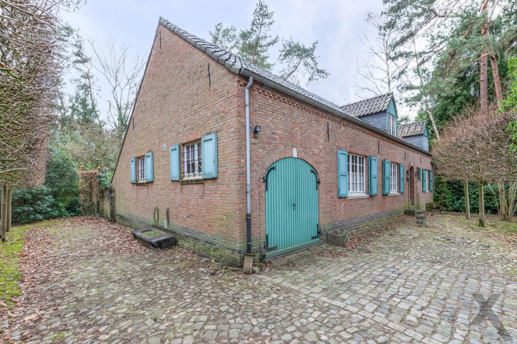 Uiterst charmant renovatieproject op 2.132 m² (ZW) — foto 24