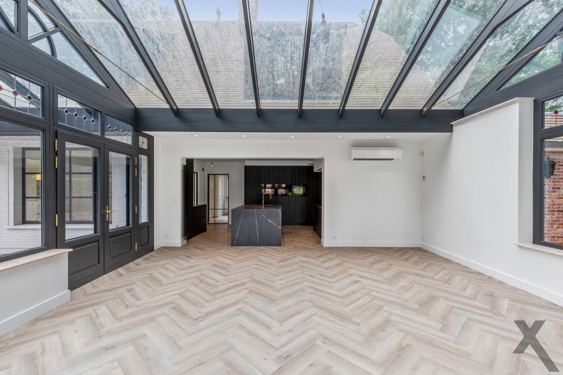 Volledig gerenoveerde en ruime villa op 2.203 m² (EPC - A) — foto 7