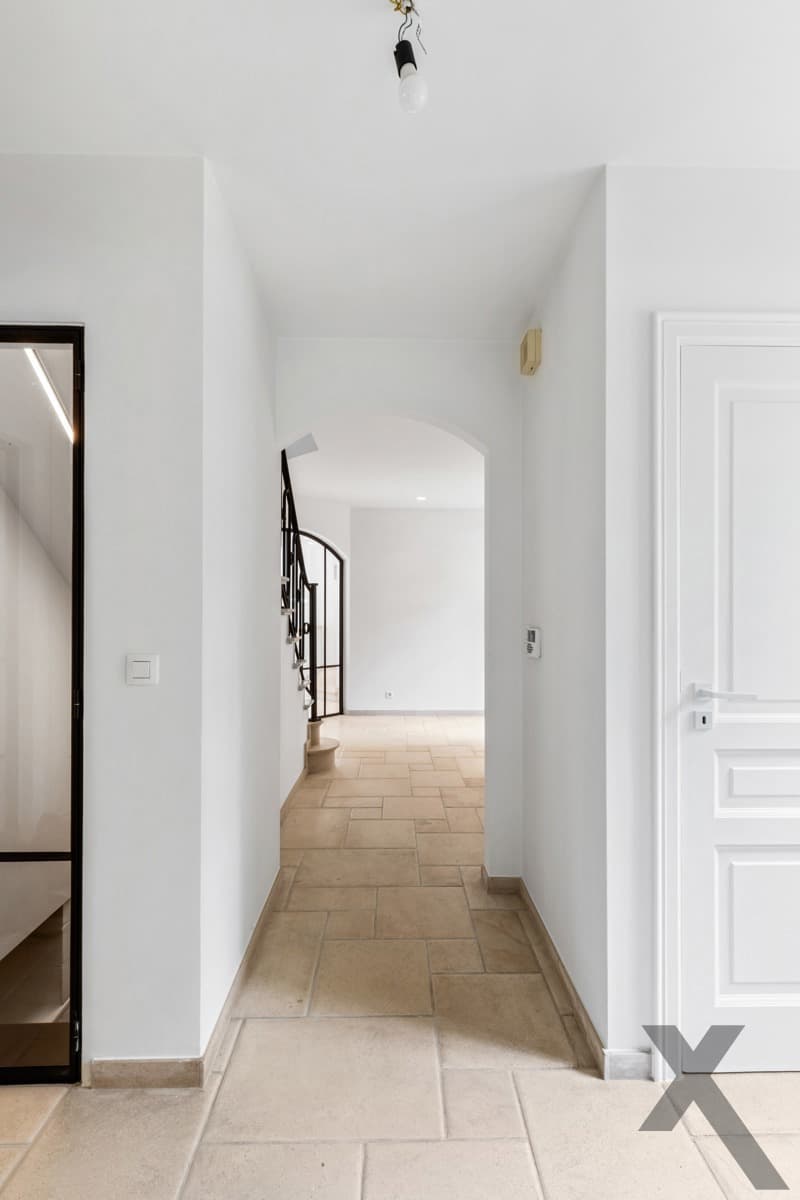 Volledig gerenoveerde en ruime villa op 2.203 m² (EPC - A) — foto 19