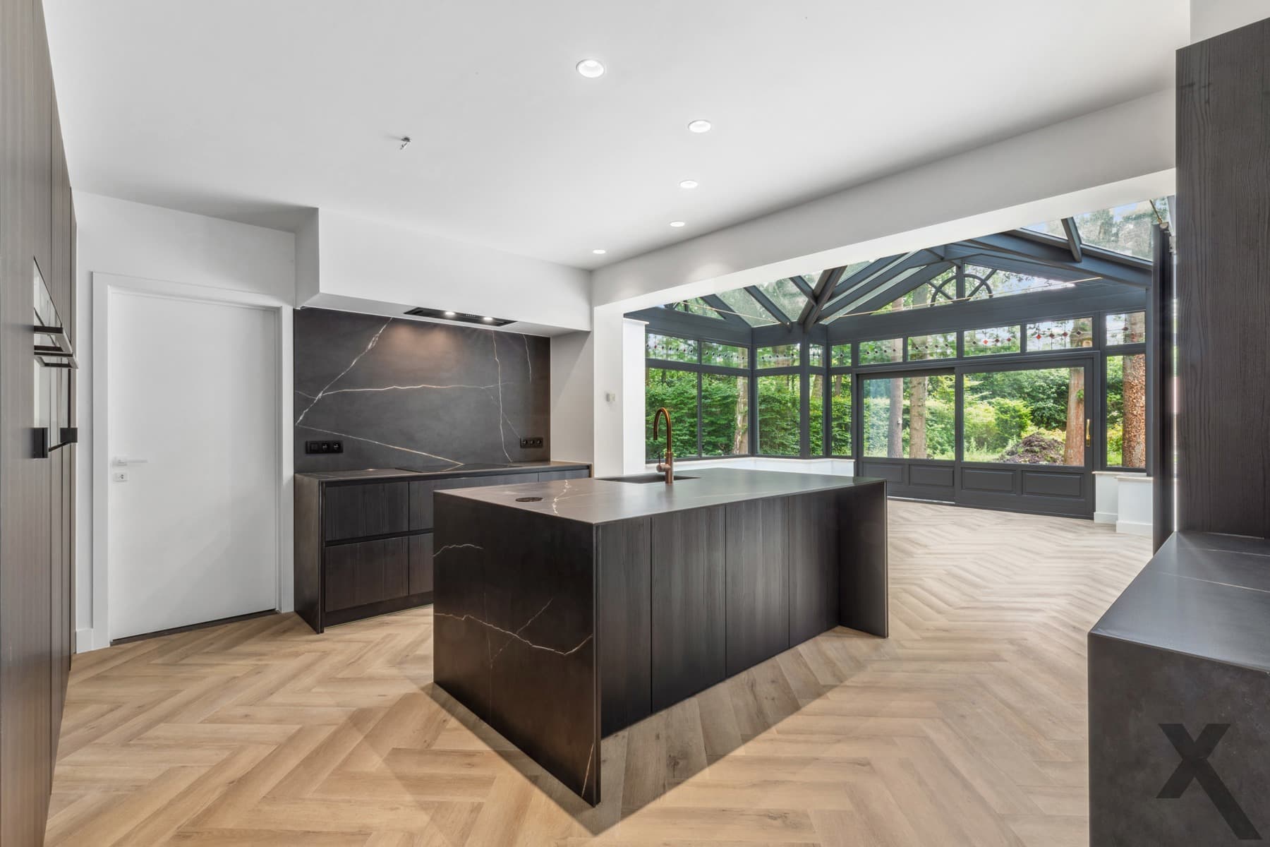 Volledig gerenoveerde en ruime villa op 2.203 m² (EPC - A) — foto 6