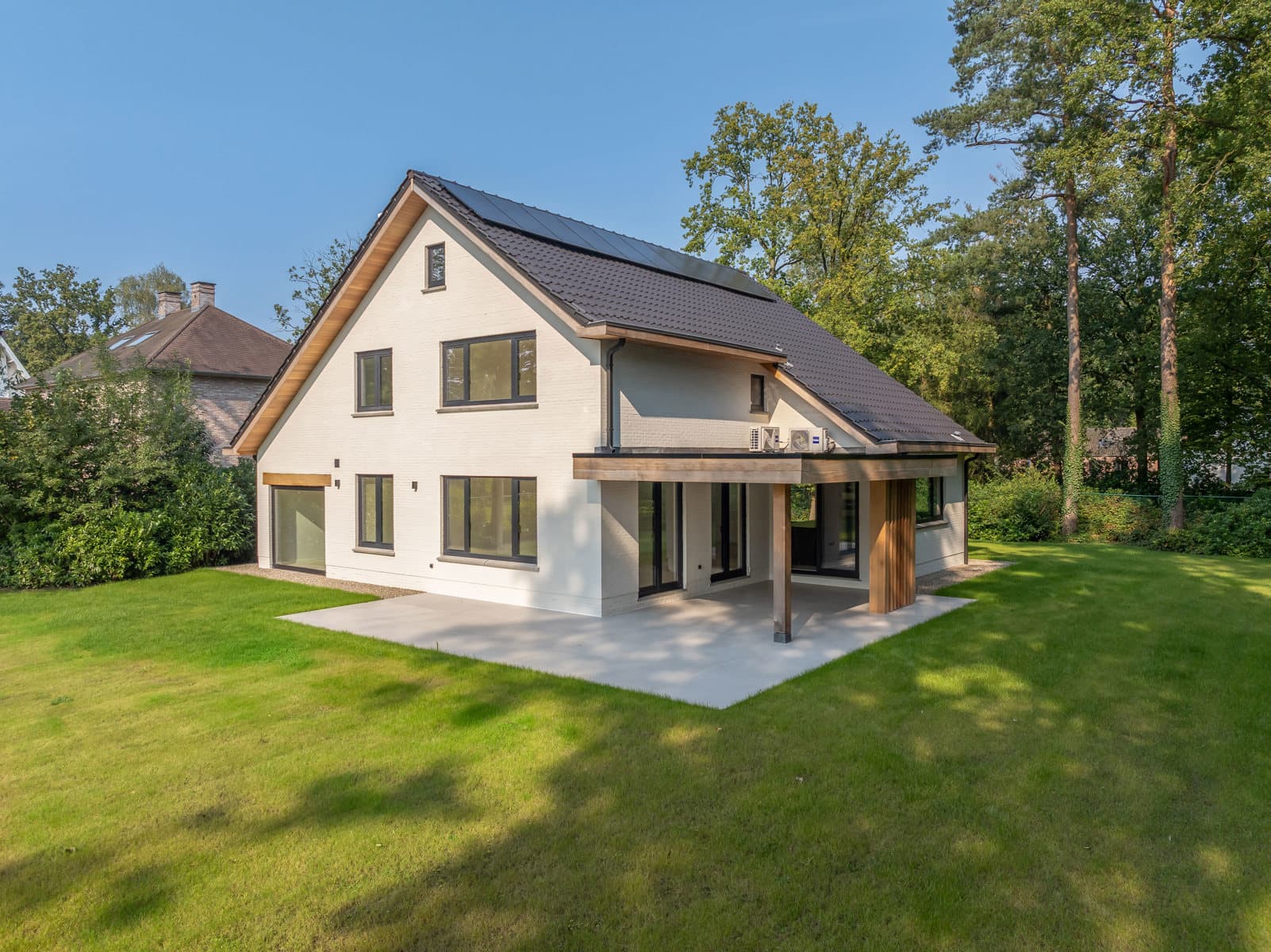 Fantastisch gerenoveerde ruime woning op 2.668 m² (ZW) — foto 31