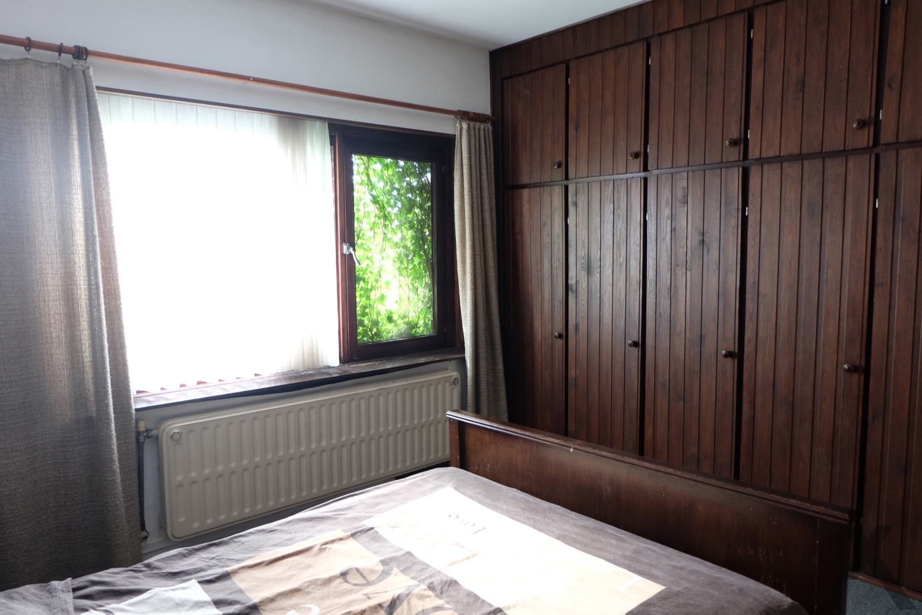 Uniek gelegen te renoveren laagbouw woning op 977 m² (ZW) — foto 10