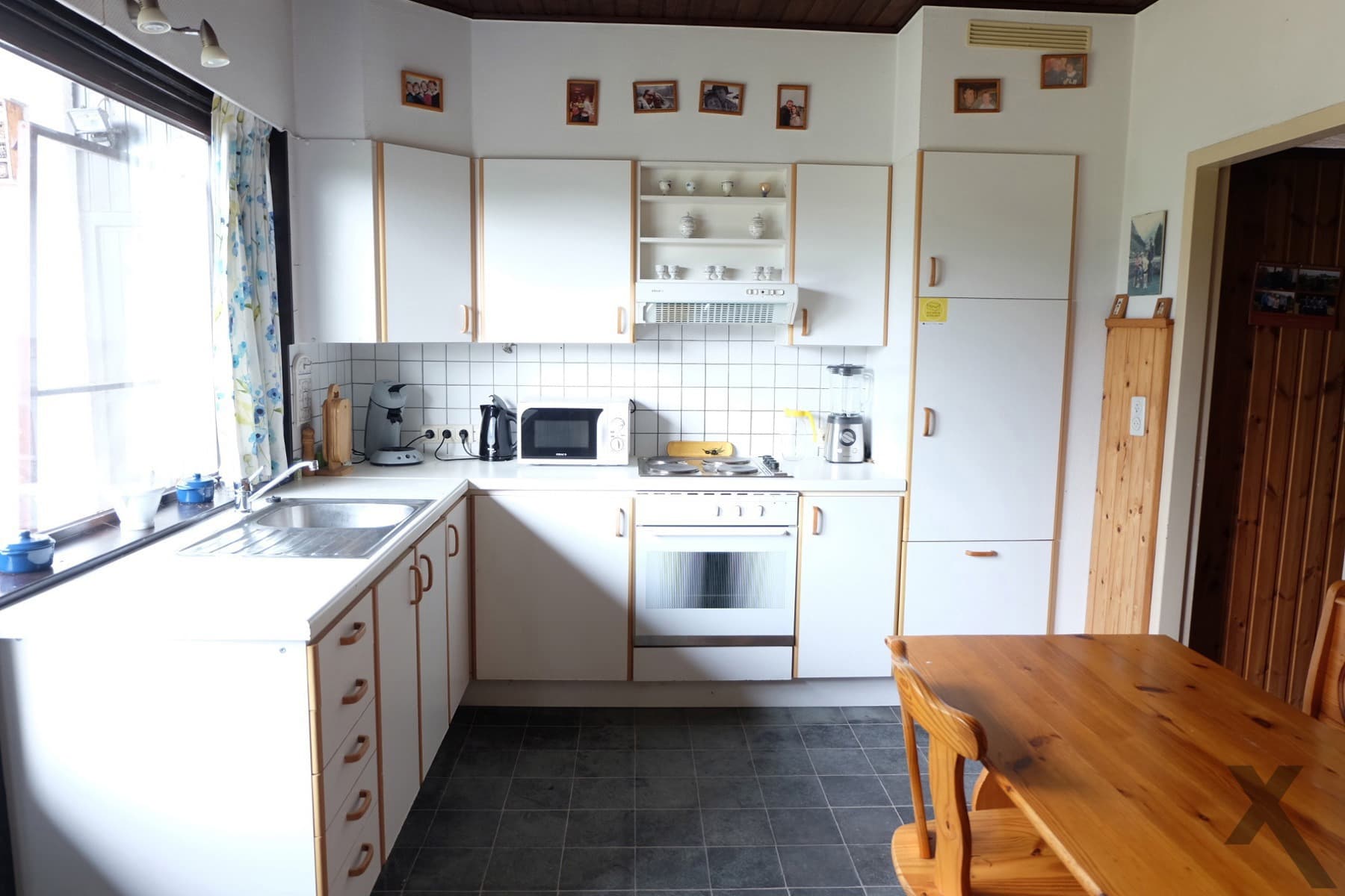 Uniek gelegen te renoveren laagbouw woning op 977 m² (ZW) — foto 8