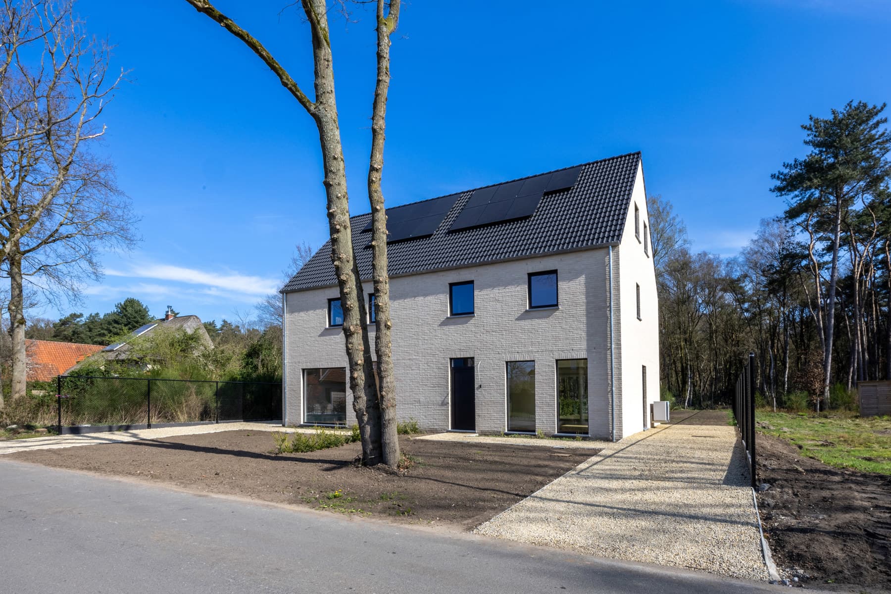 Energiezuinige nieuwbouwwoning met adembenemend uitzicht — foto 34