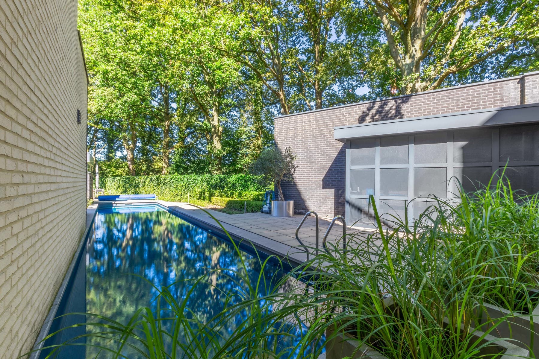 Luxueus appartement met tuin en zwembad in 's Gravenwezel — foto 22