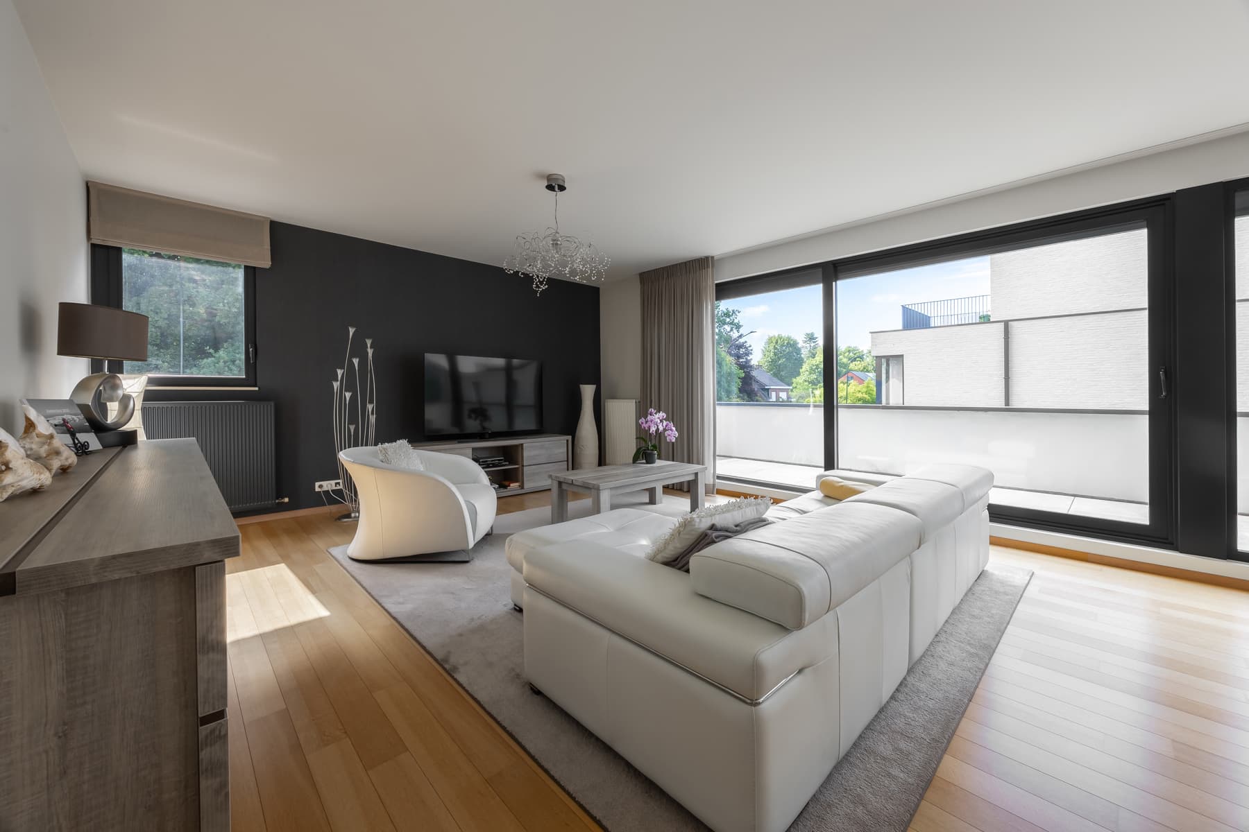 Luxueus appartement met tuin en zwembad in 's Gravenwezel — foto 11