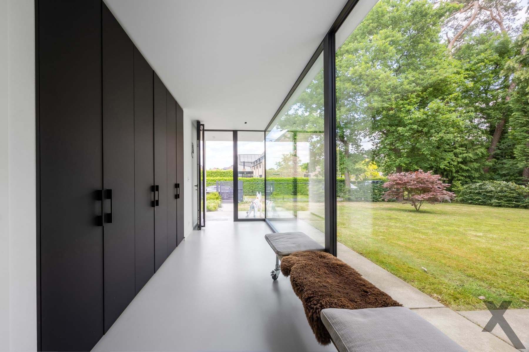 Ruime en luxueuze villa met zwembad in Zoersel op 2.339 m² — foto 3