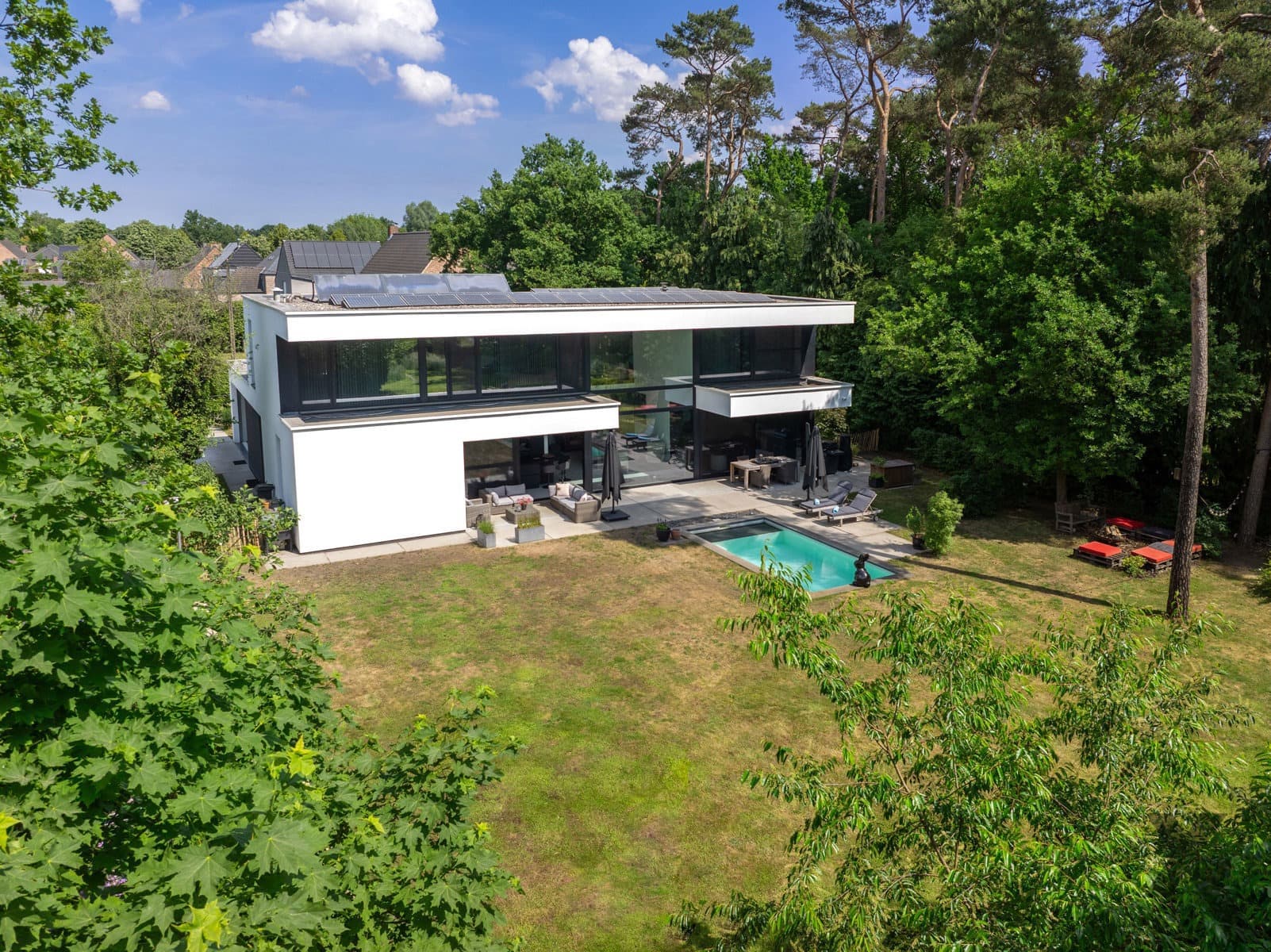 Ruime en luxueuze villa met zwembad in Zoersel op 2.339 m² — foto 39