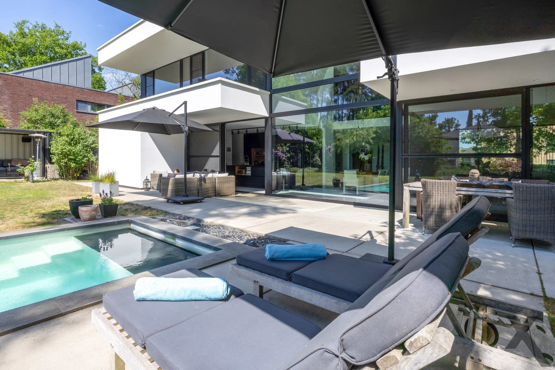 Ruime en luxueuze villa met zwembad in Zoersel op 2.339 m² — foto 42
