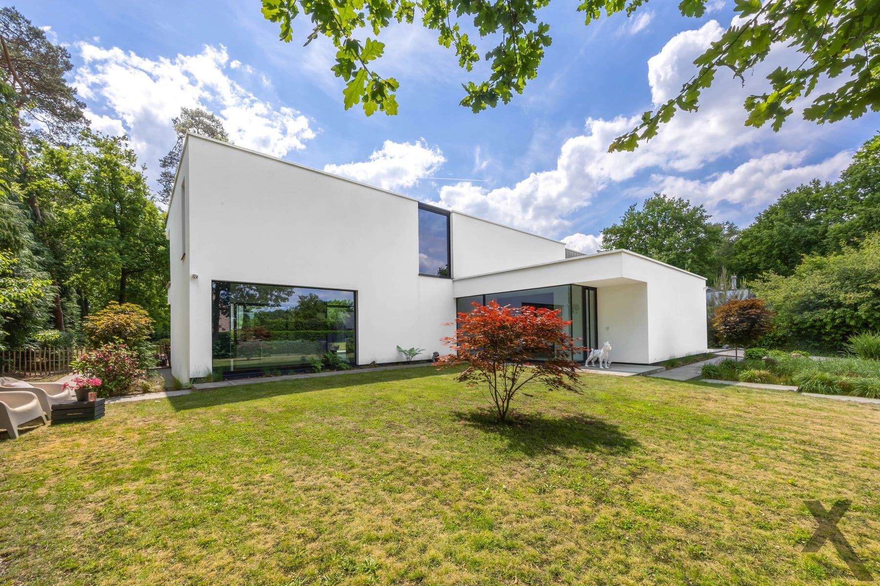 Ruime en luxueuze villa met zwembad in Zoersel op 2.339 m² — foto 1