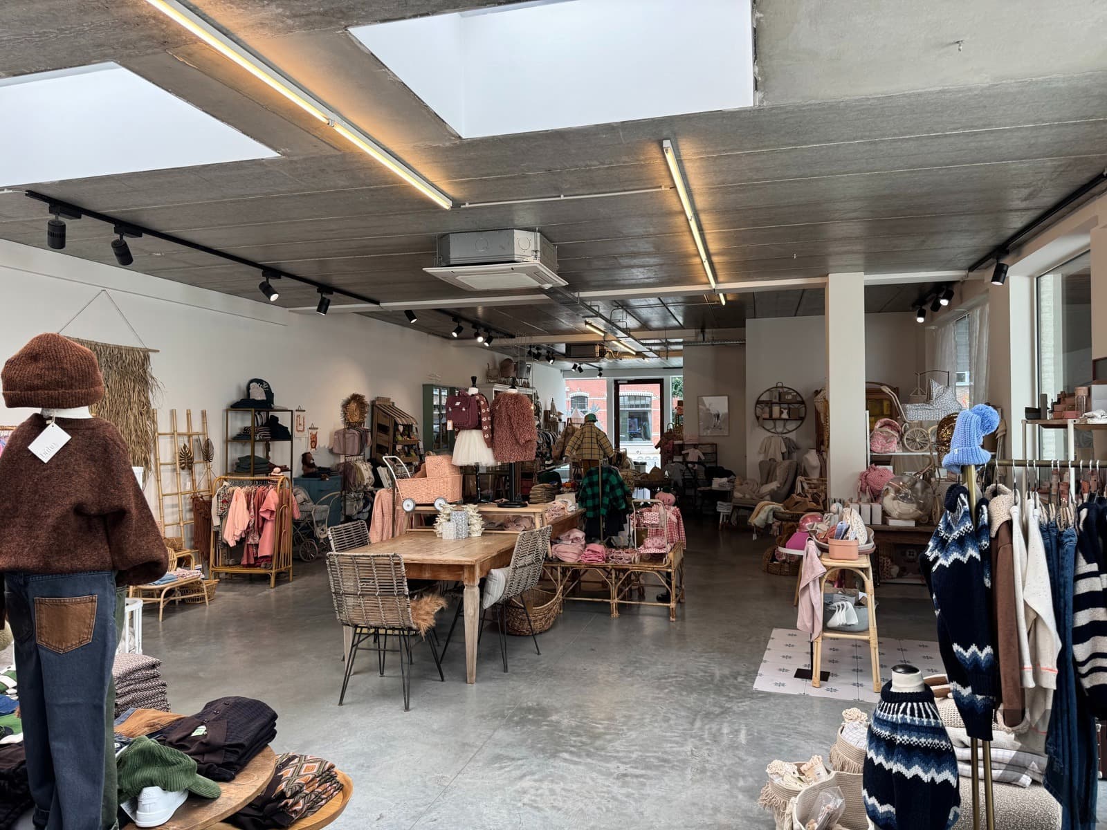 Uniek, instapklaar commercieel pand op toplocatie Schilde! — foto 7