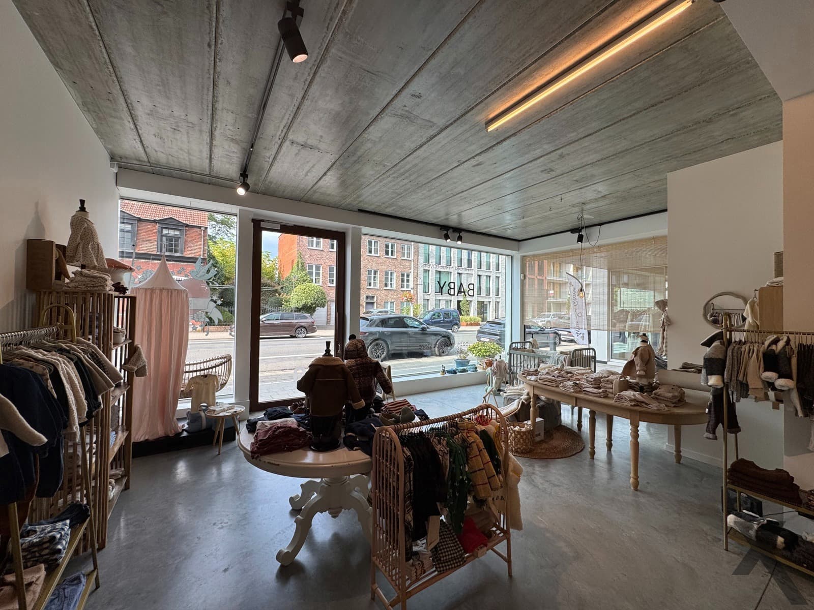 Uniek, instapklaar commercieel pand op toplocatie Schilde! — foto 2