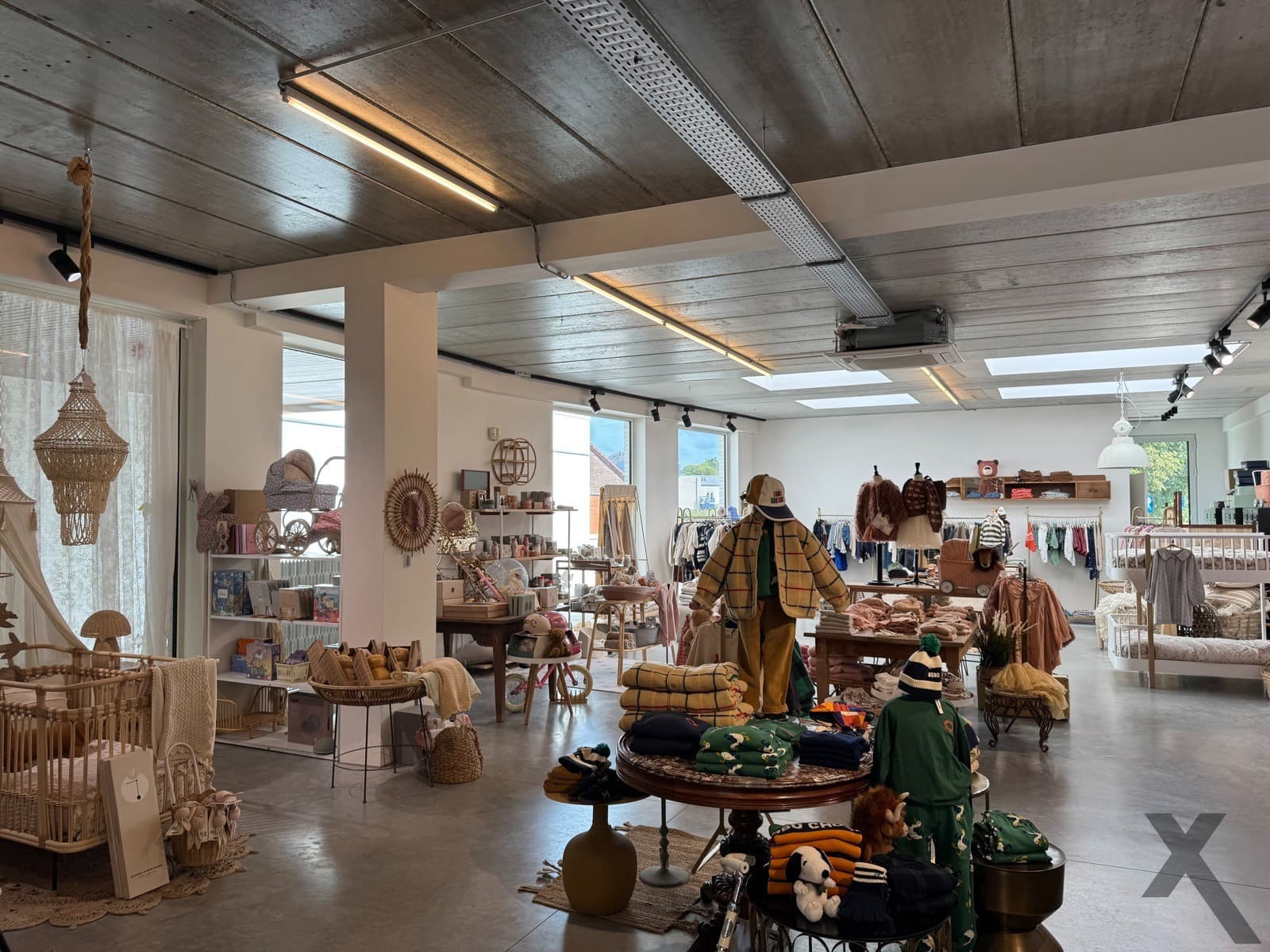 Uniek, instapklaar commercieel pand op toplocatie Schilde! — foto 10