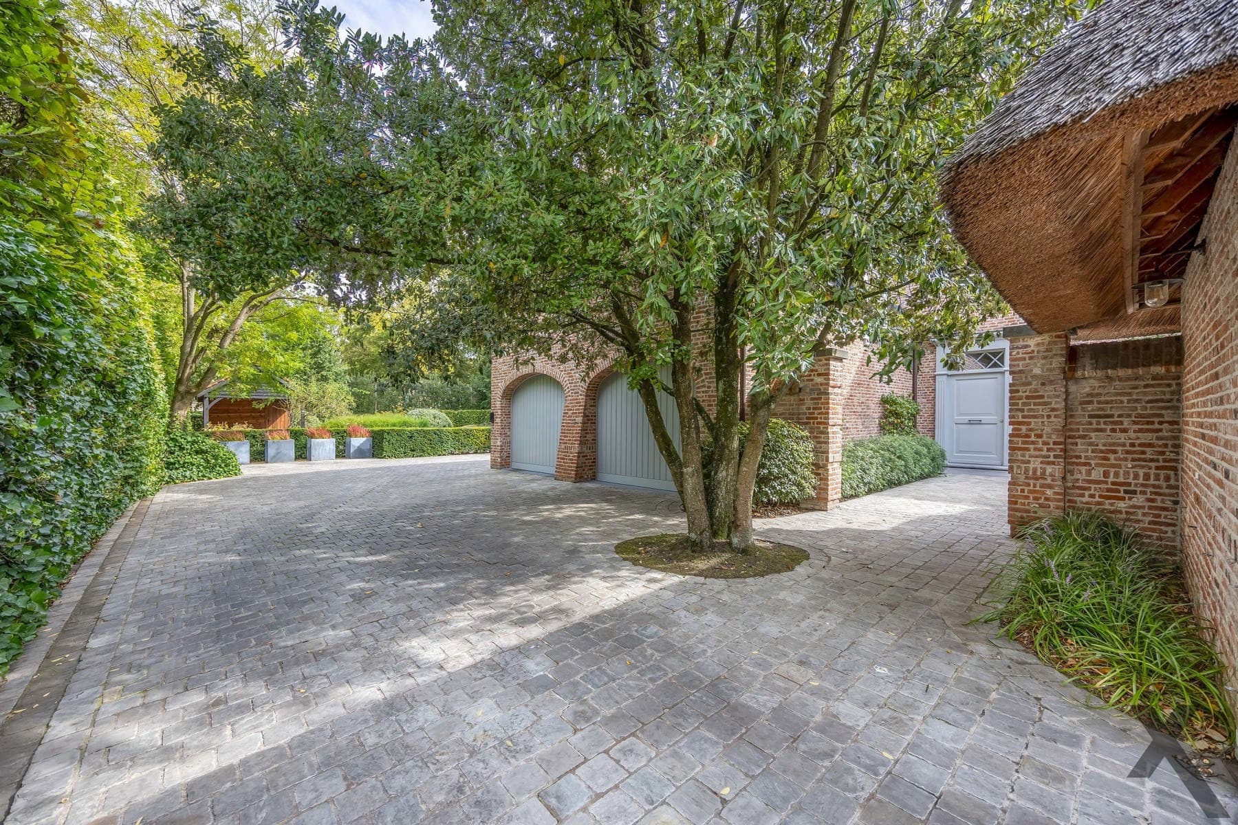 Luxe villa te Halle Zoersel, 5 slpk, zwembad & topafwerking — foto 56