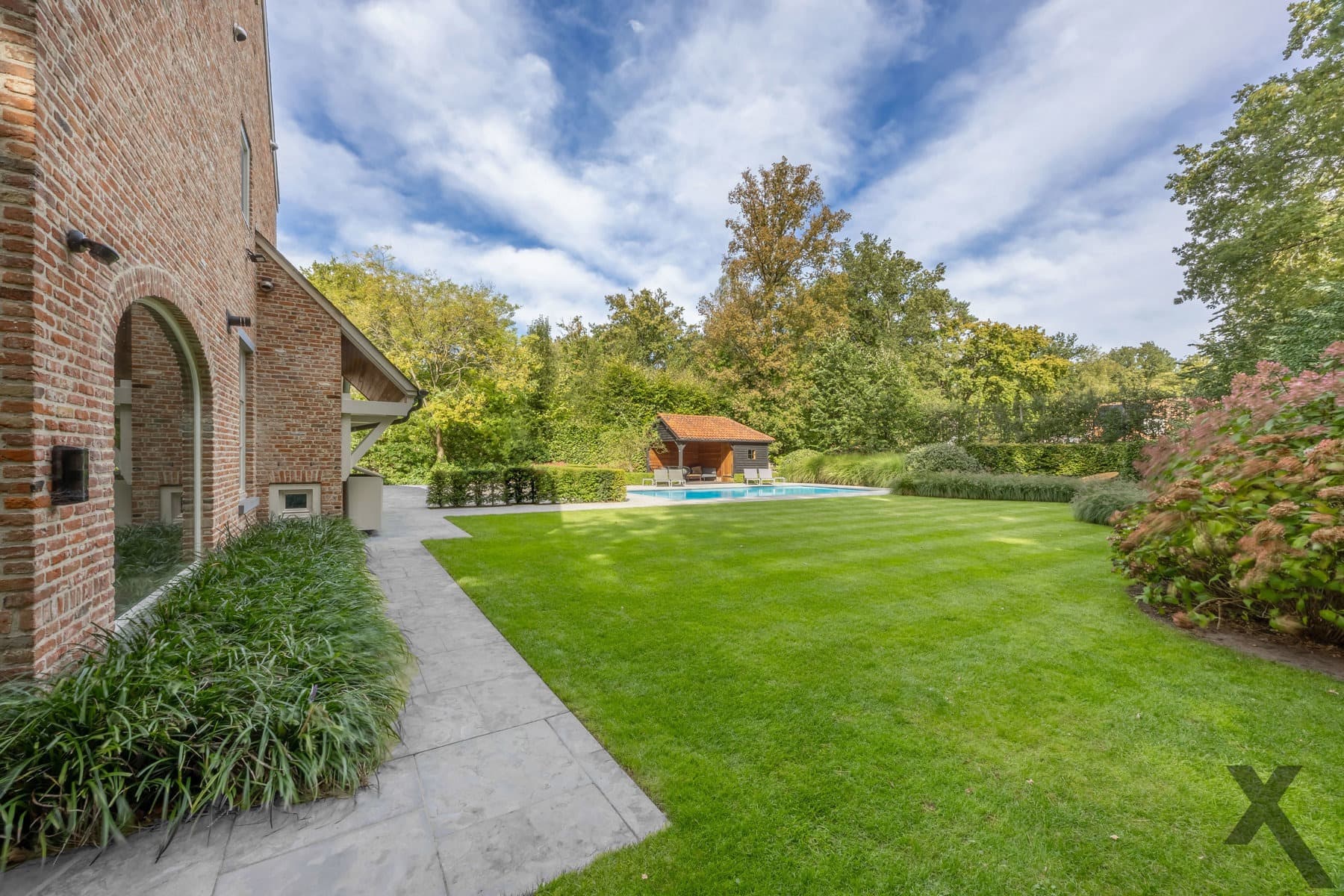 Luxe villa te Halle Zoersel, 5 slpk, zwembad & topafwerking — foto 34