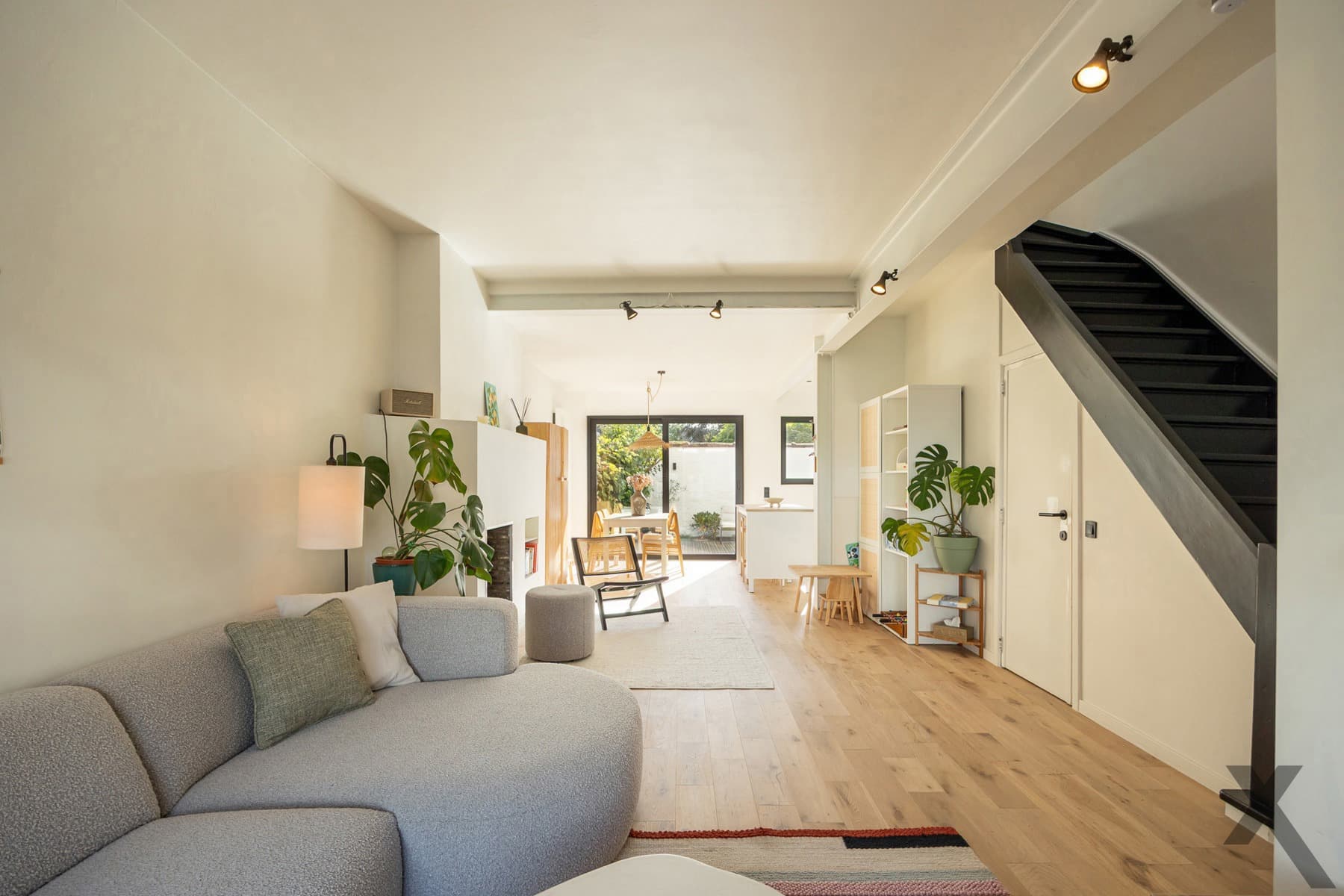 Exclusieve designwoning met garage - grens Mortsel-Edegem — foto 2